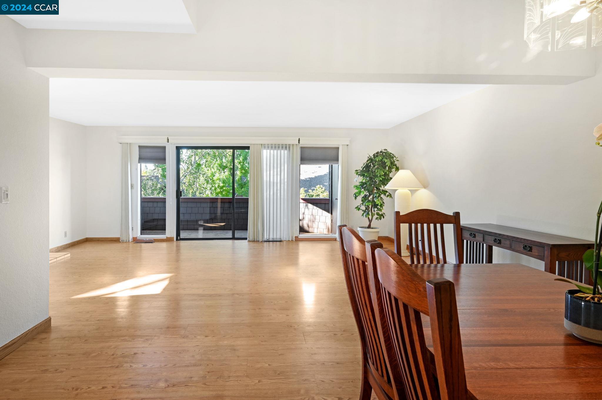 Photo #3: 41072058 Listing 