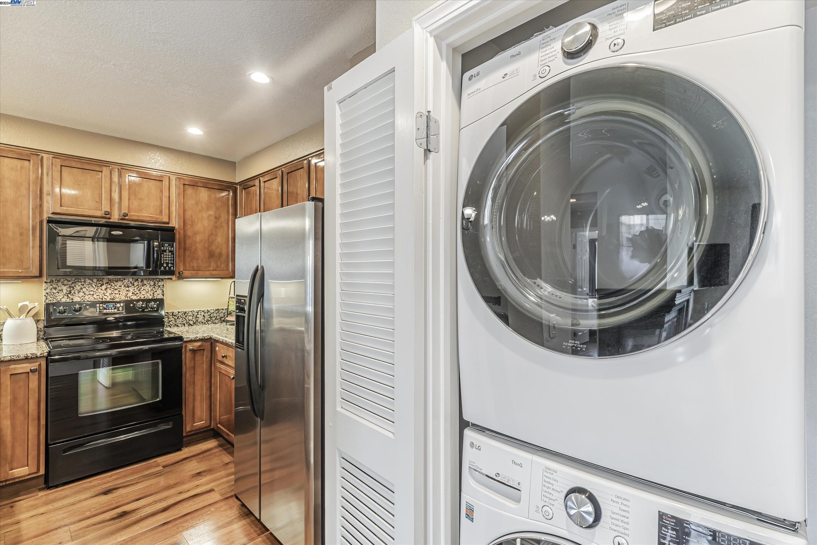 Detail Gallery Image 37 of 56 For 7707 Chantilly Dr, Dublin,  CA 94568 - 2 Beds | 2 Baths