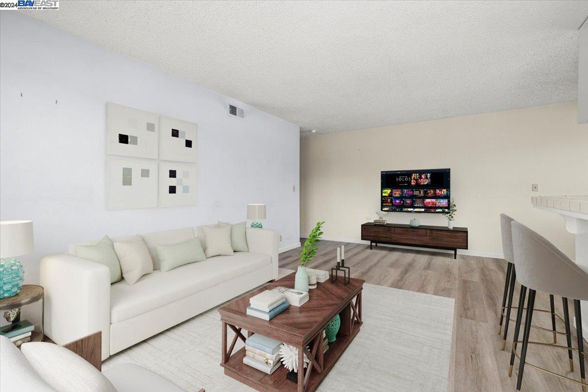 Photo #3: 41072110 Listing 