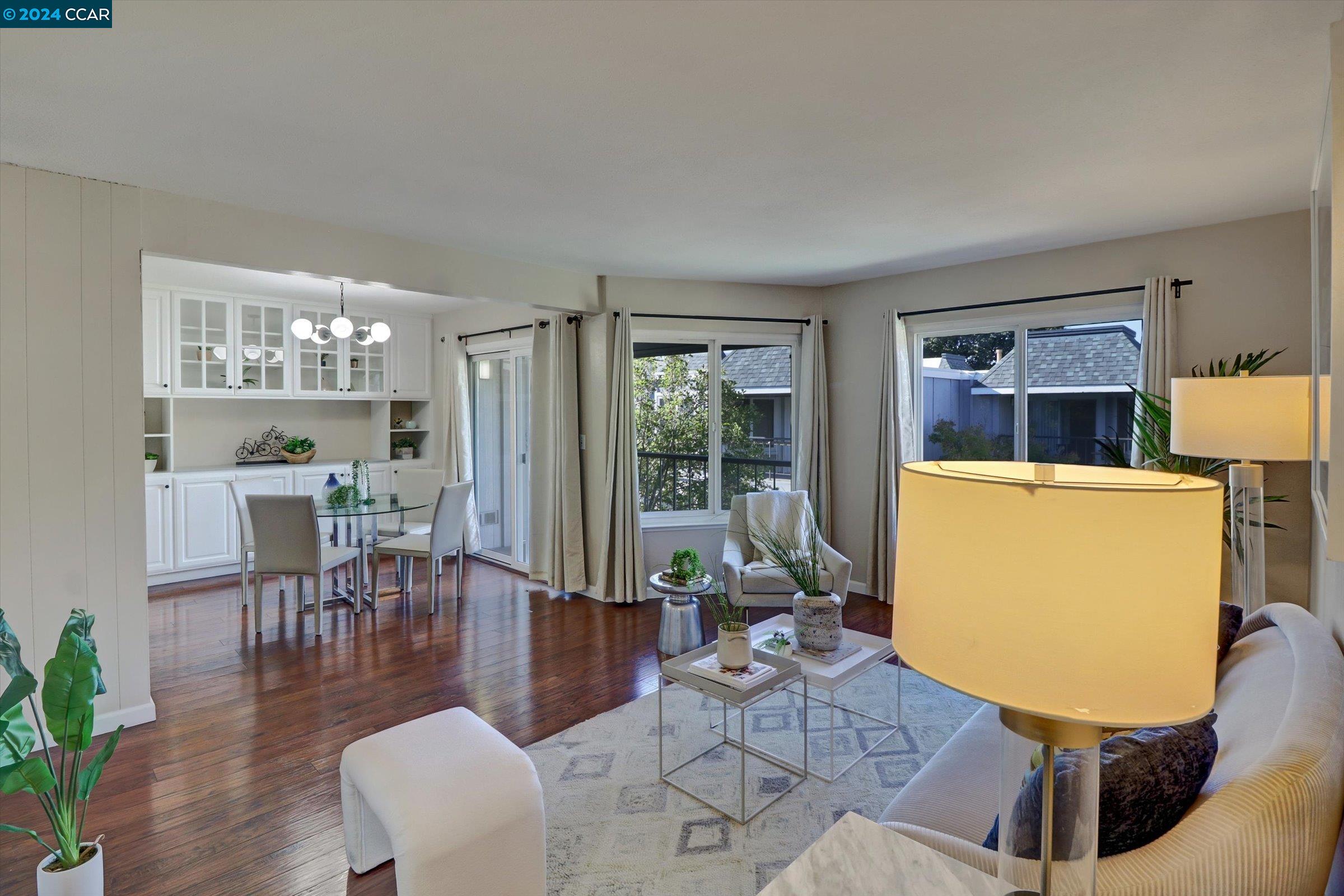 Photo #5: 41072137 Listing 