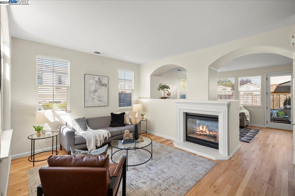 Photo #5: 41072154 Listing 