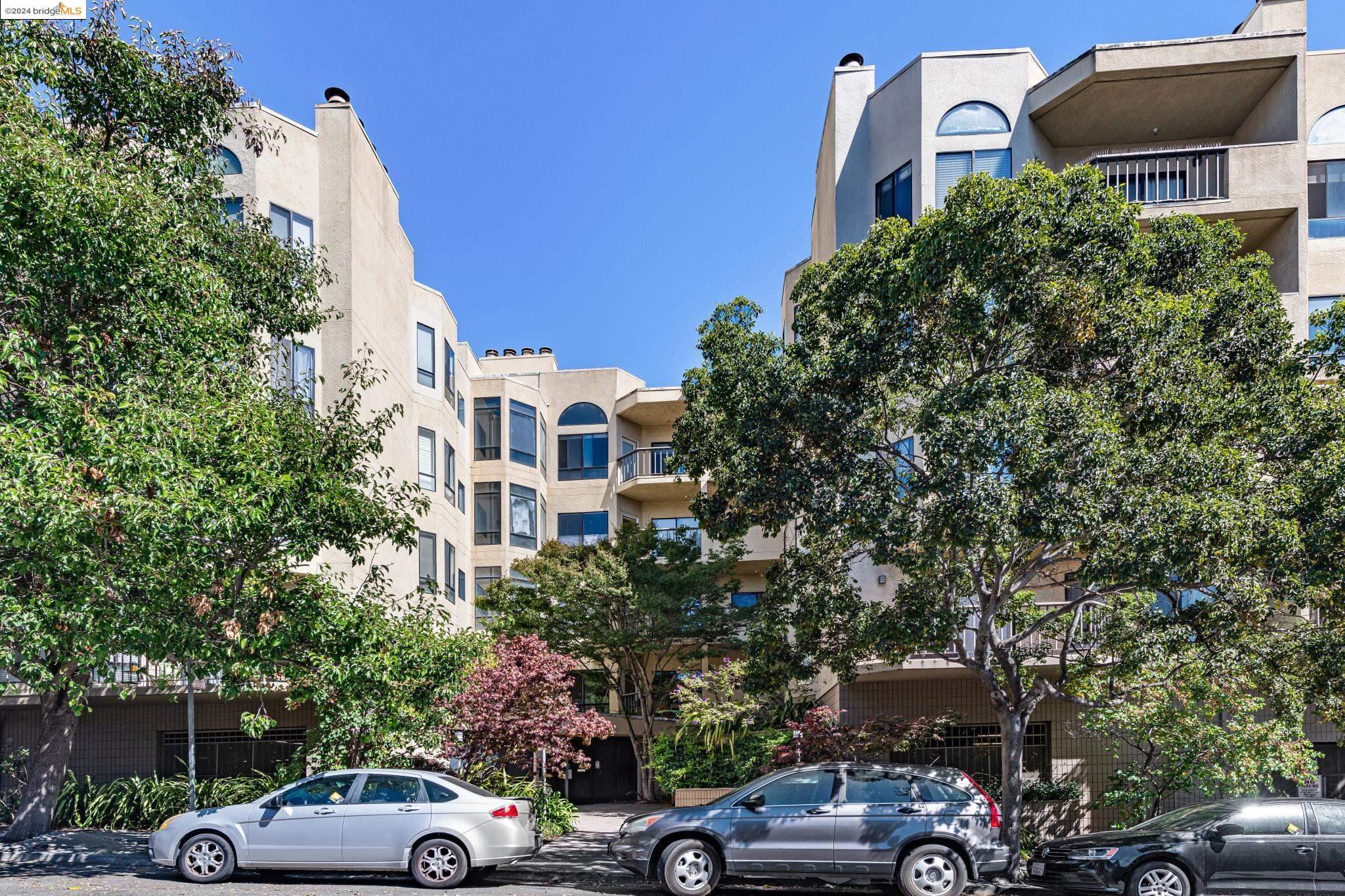 330 Park View Ter 103