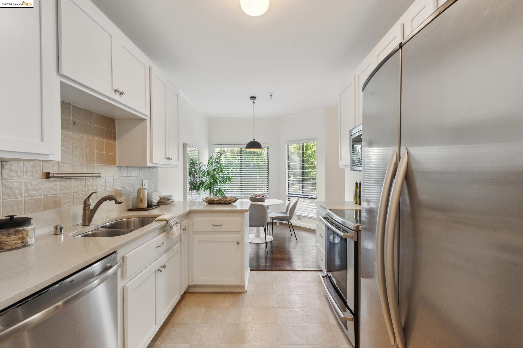330 Park View Ter 103