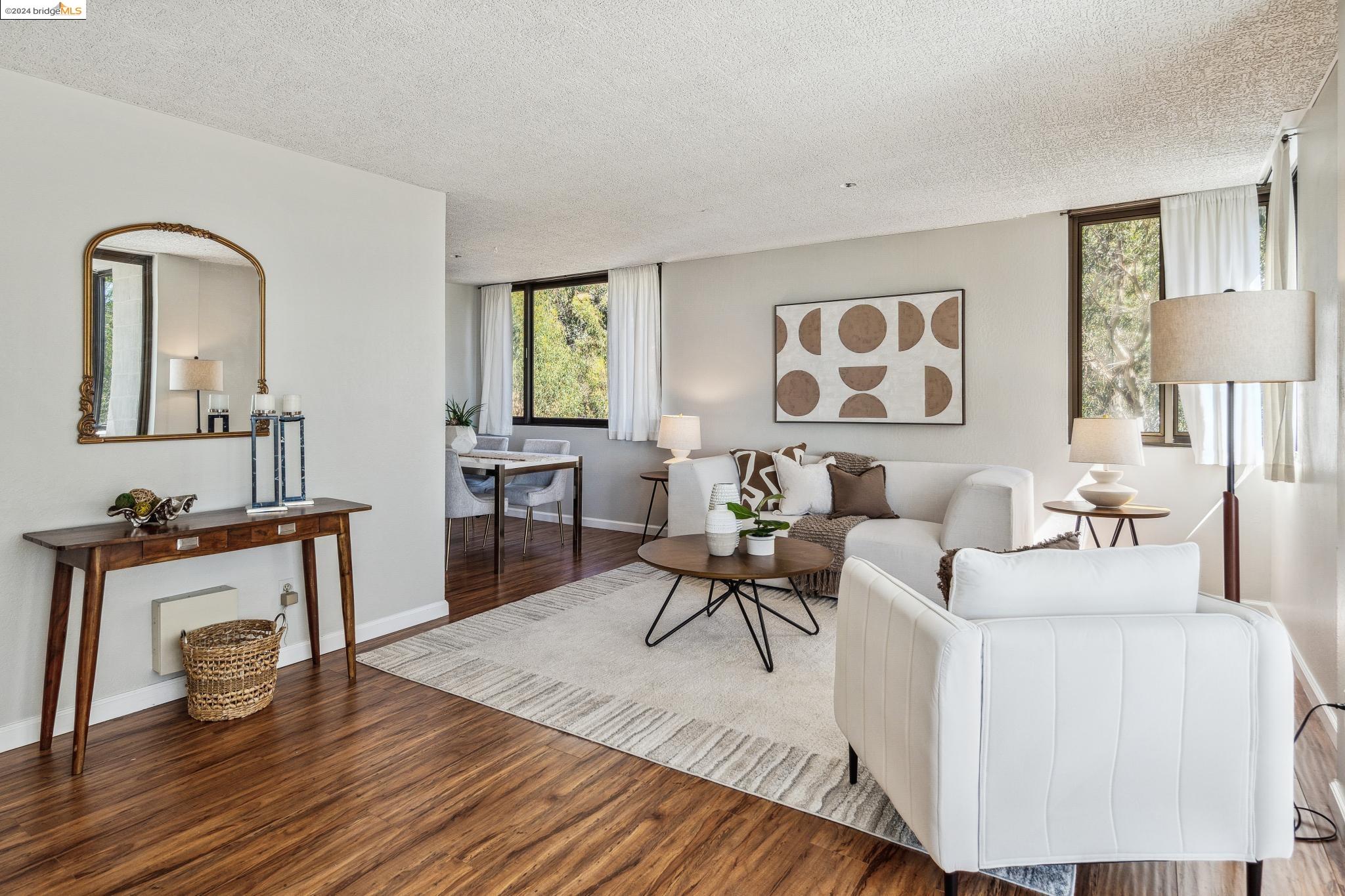 Photo #3: 41072299 Listing 