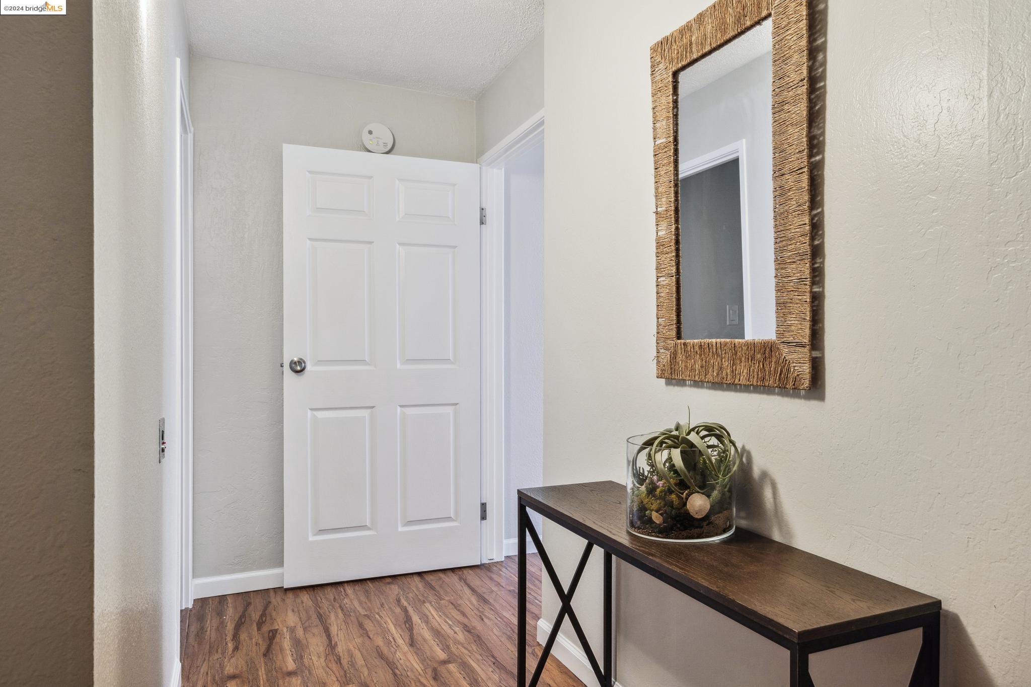 Photo #6: 41072299 Listing 