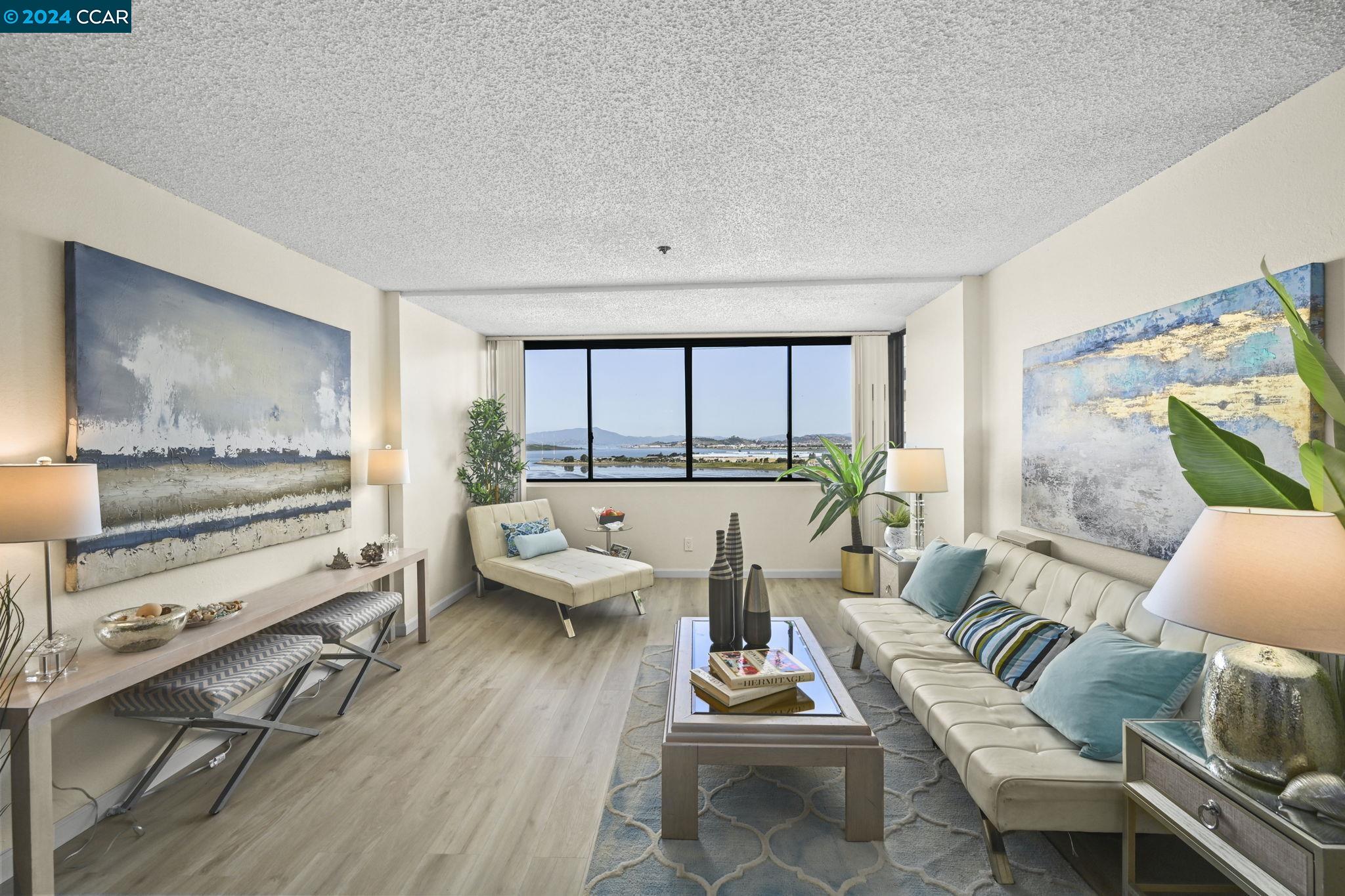 Photo #2: 41072316 Listing 