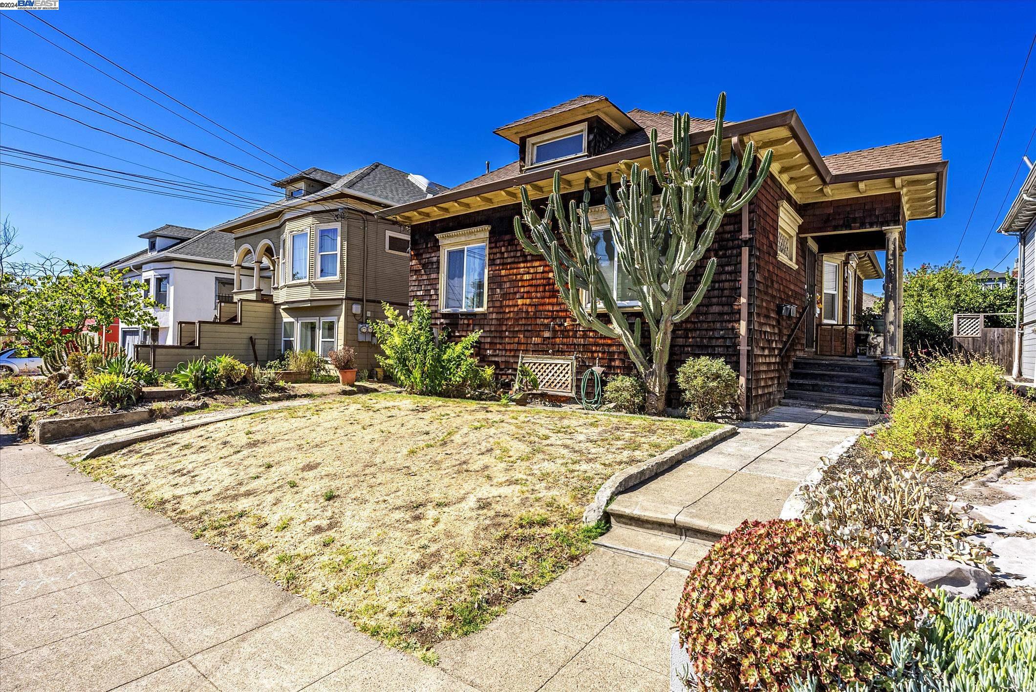 Detail Gallery Image 1 of 1 For 812-814 54th St, Oakland,  CA 94608 - – Beds | – Baths