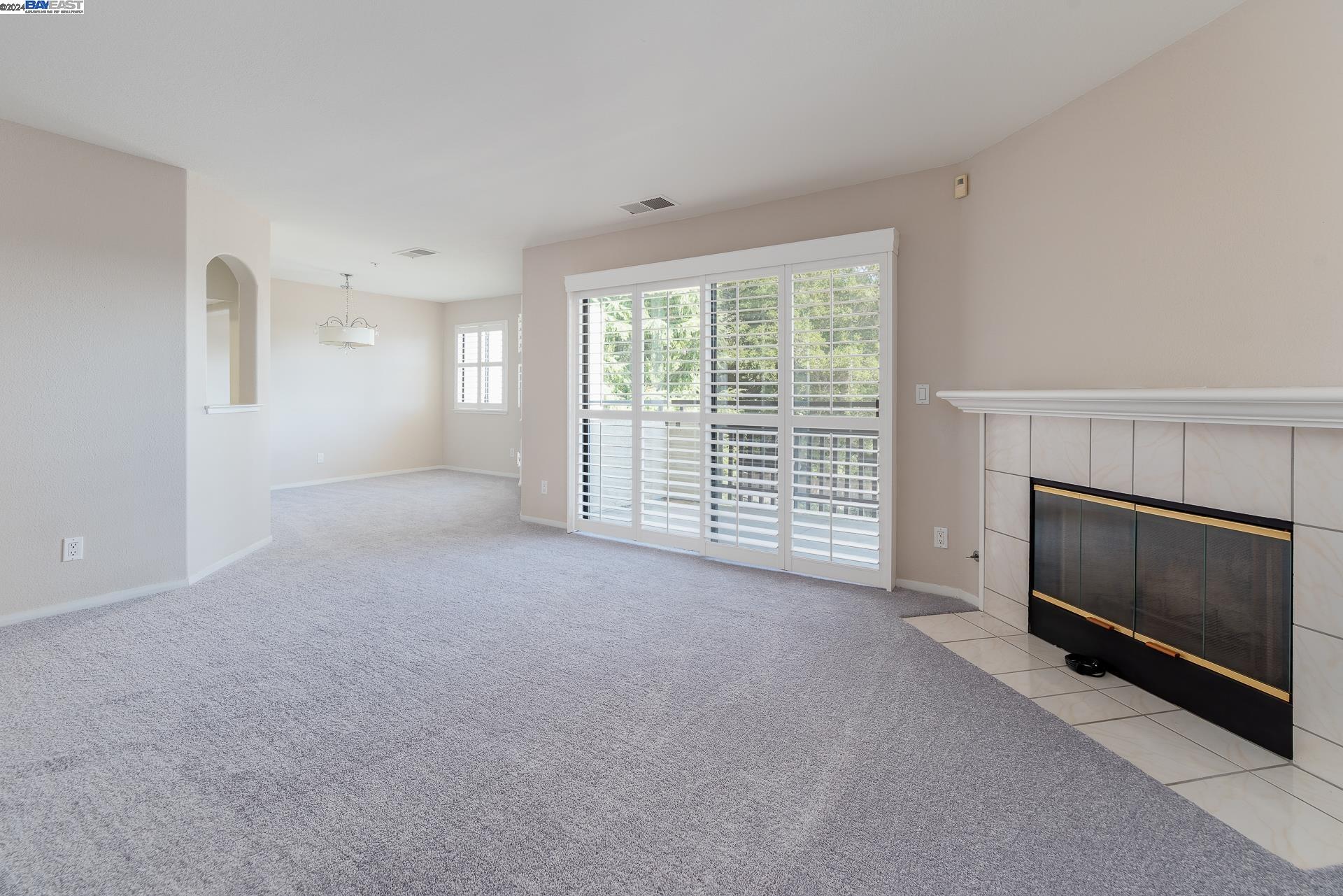Photo #7: 41072344 Listing: Photo #7