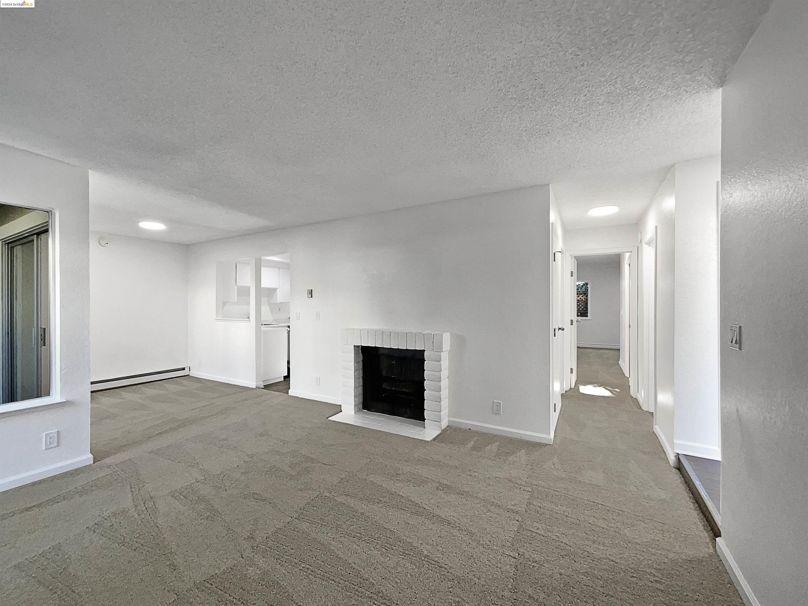 Detail Gallery Image 13 of 38 For 1023 Delna Manor #LANE,  San Jose,  CA 95128 - 2 Beds | 2 Baths