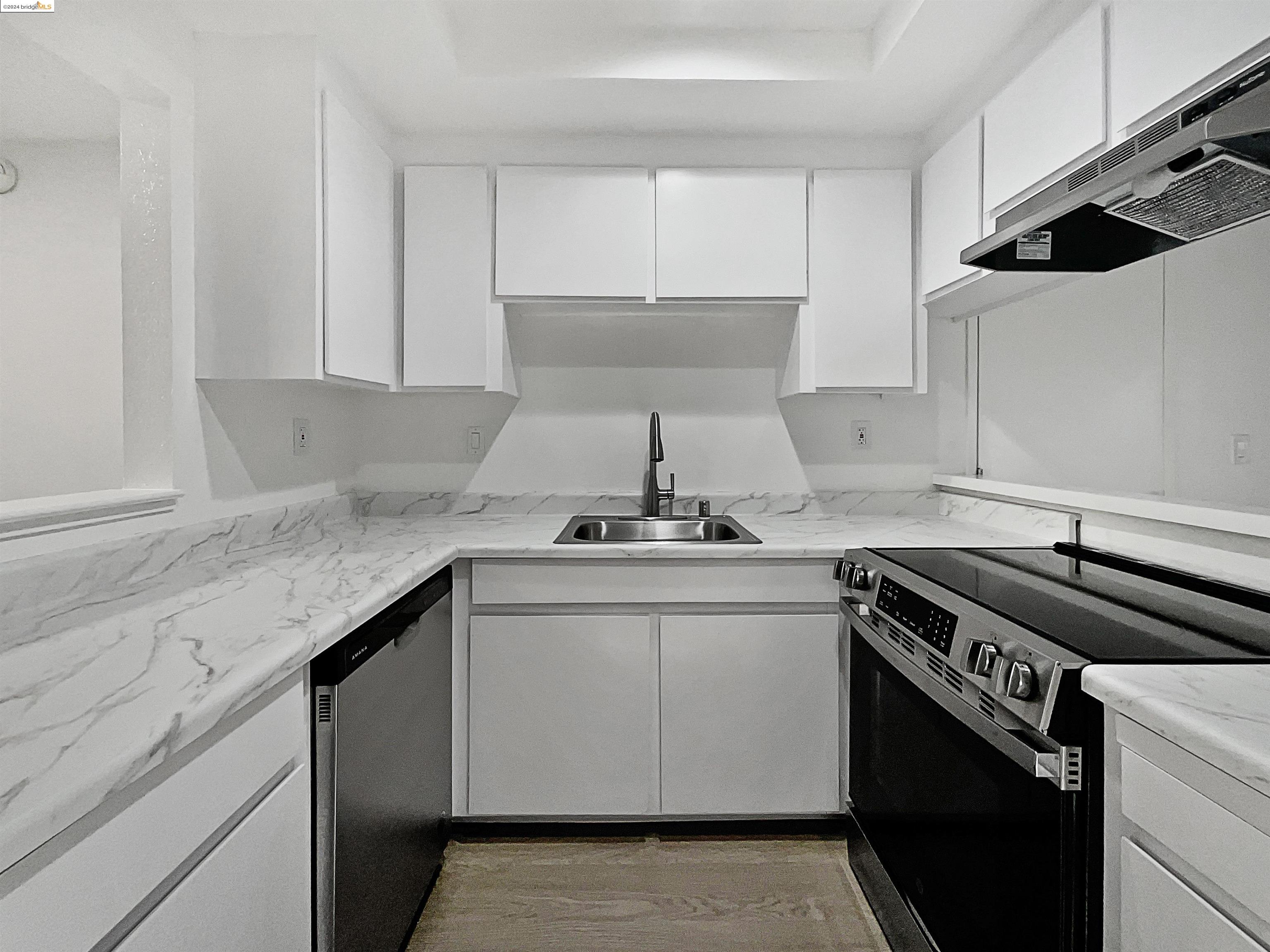 Detail Gallery Image 22 of 38 For 1023 Delna Manor #LANE,  San Jose,  CA 95128 - 2 Beds | 2 Baths