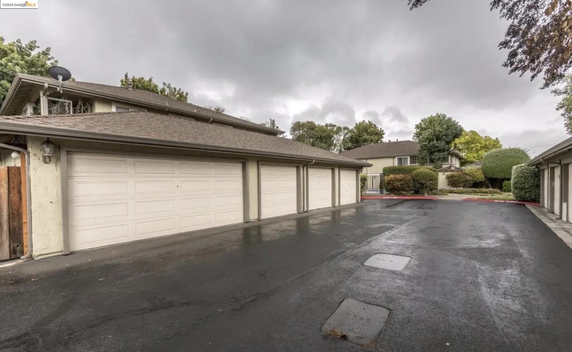 Detail Gallery Image 37 of 38 For 1023 Delna Manor #LANE,  San Jose,  CA 95128 - 2 Beds | 2 Baths