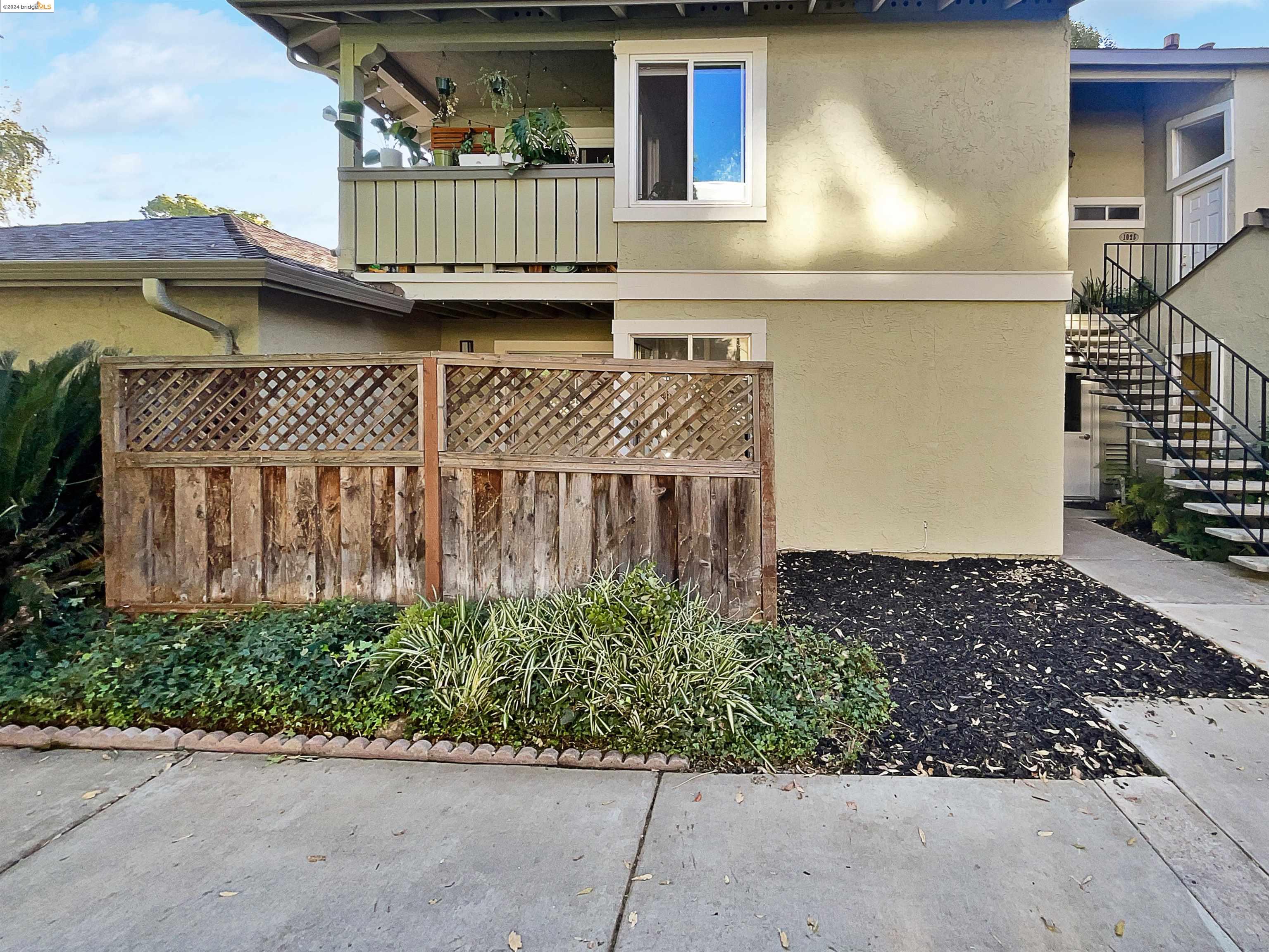 Detail Gallery Image 6 of 38 For 1023 Delna Manor #LANE,  San Jose,  CA 95128 - 2 Beds | 2 Baths