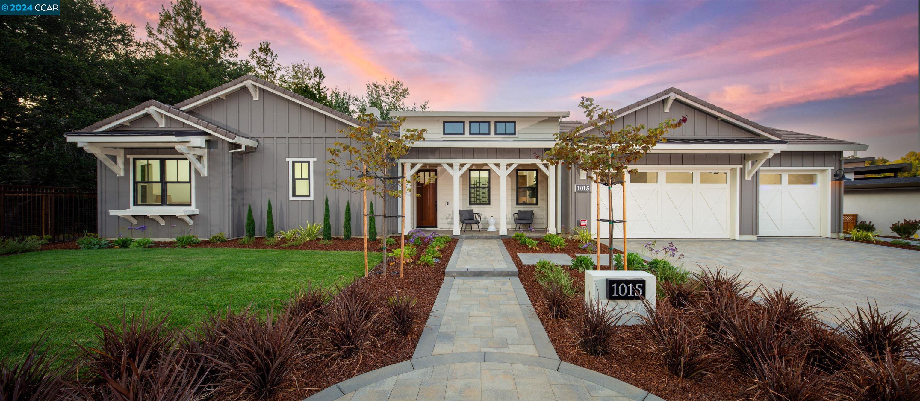 Detail Gallery Image 1 of 18 For 1015 Borrette Court, Napa,  CA 94558 - 4 Beds | 4/1 Baths