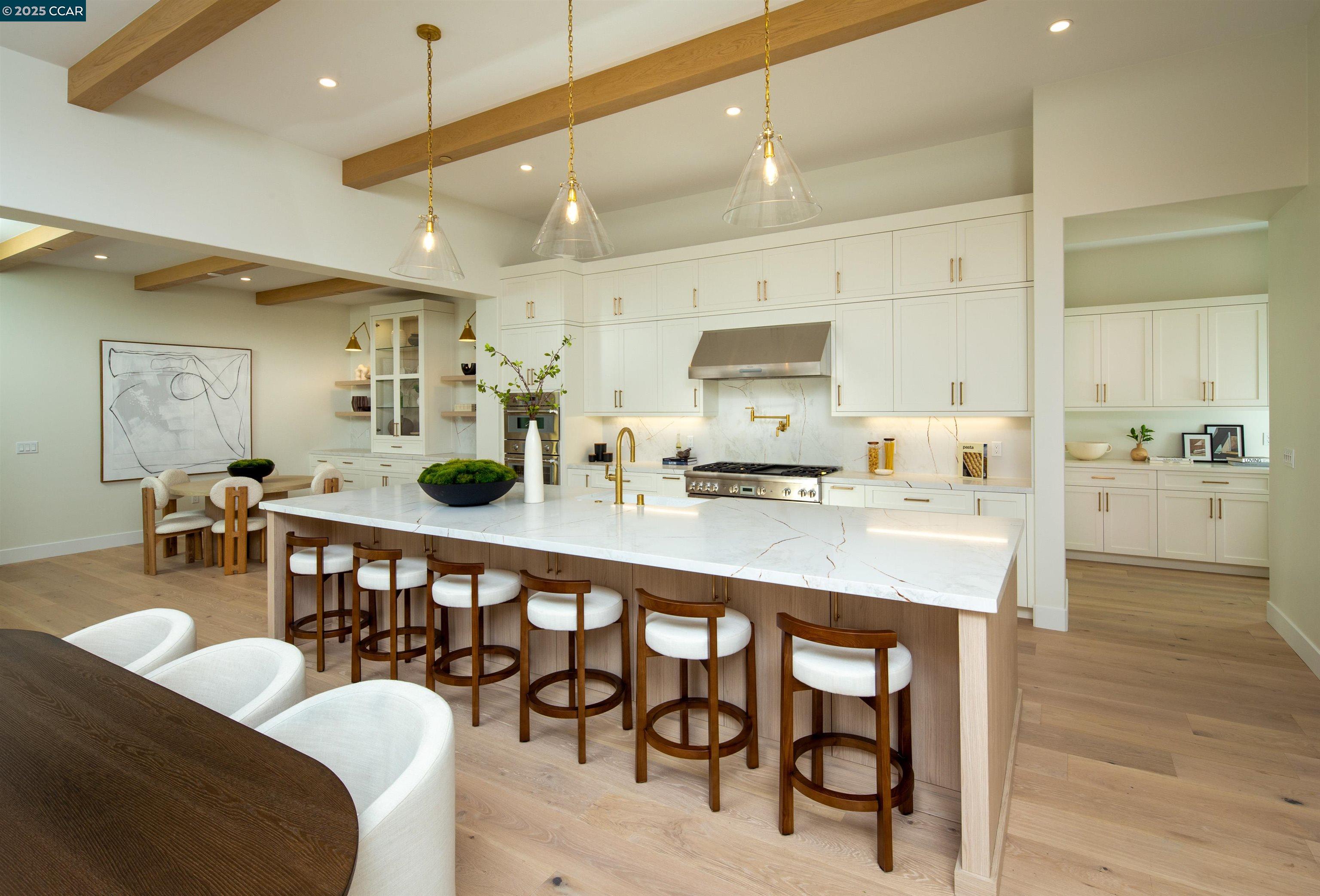 Detail Gallery Image 2 of 18 For 1015 Borrette Court, Napa,  CA 94558 - 4 Beds | 4/1 Baths