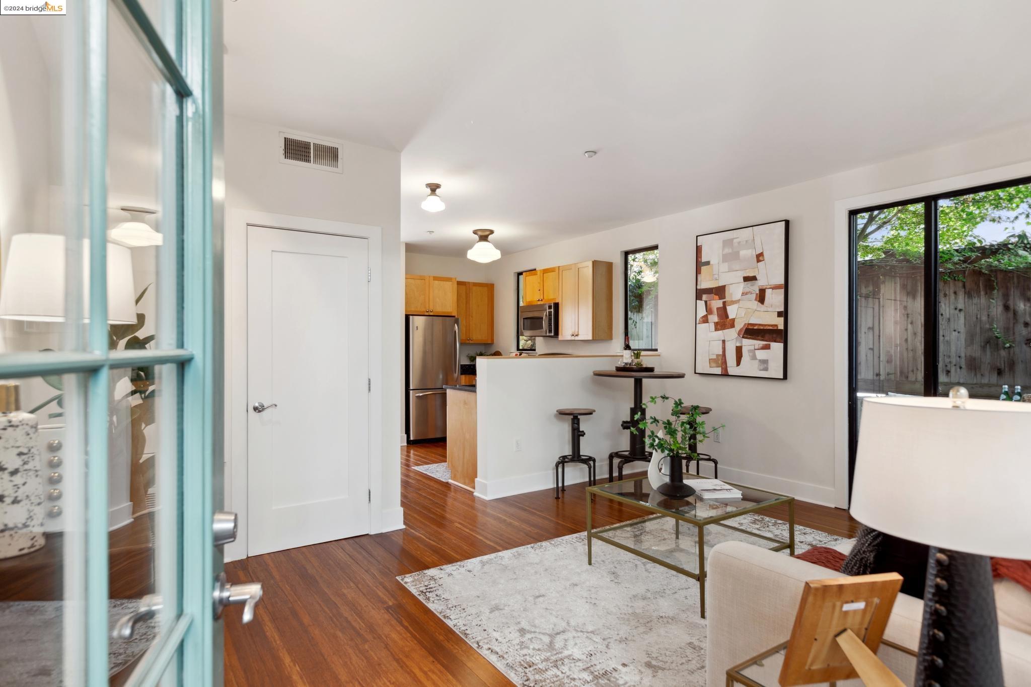 Photo #4: 41072374 Listing 