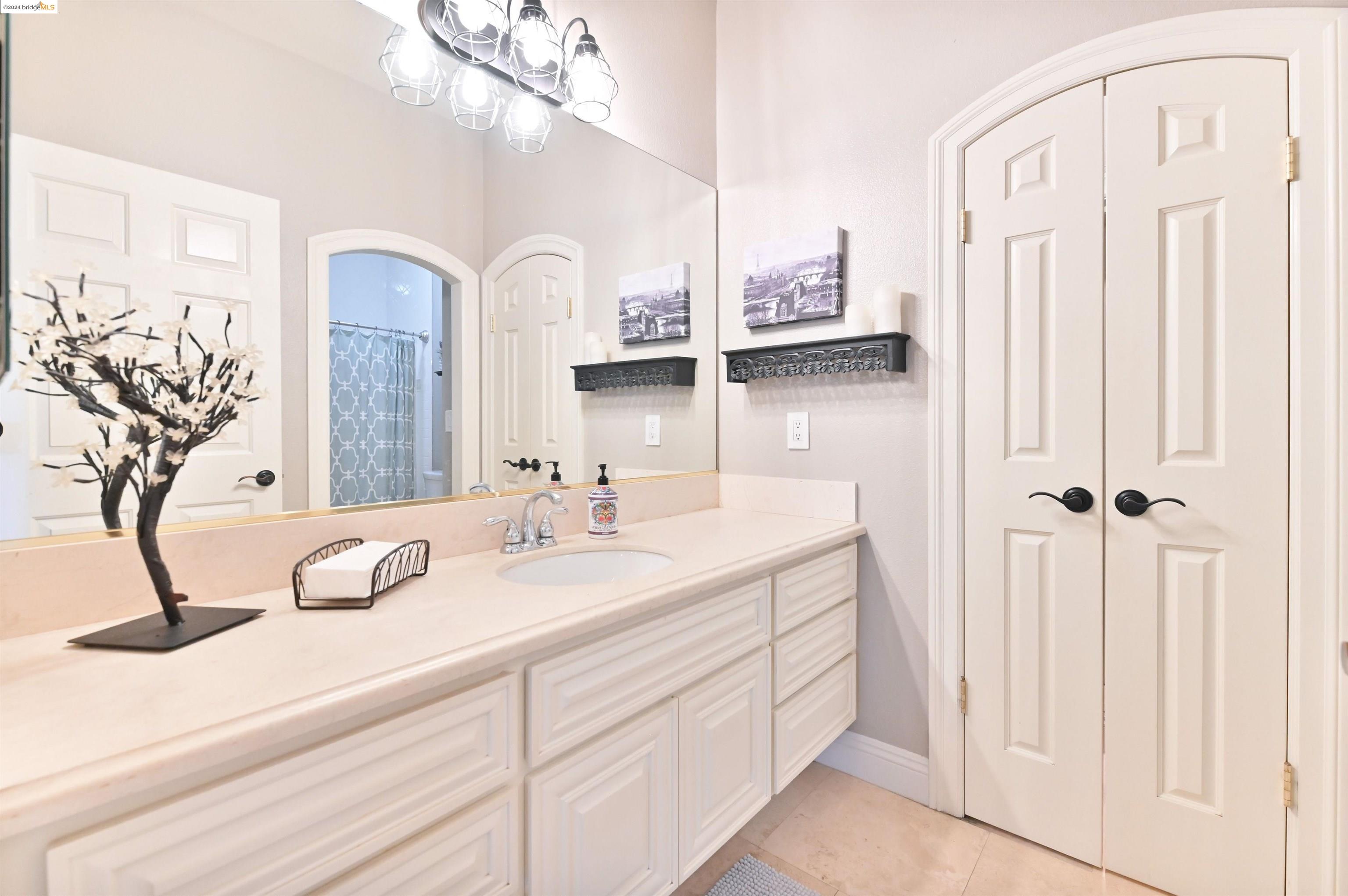 Detail Gallery Image 45 of 60 For Devonshire Loop, Brentwood,  CA 94513 - 4 Beds | 2/1 Baths