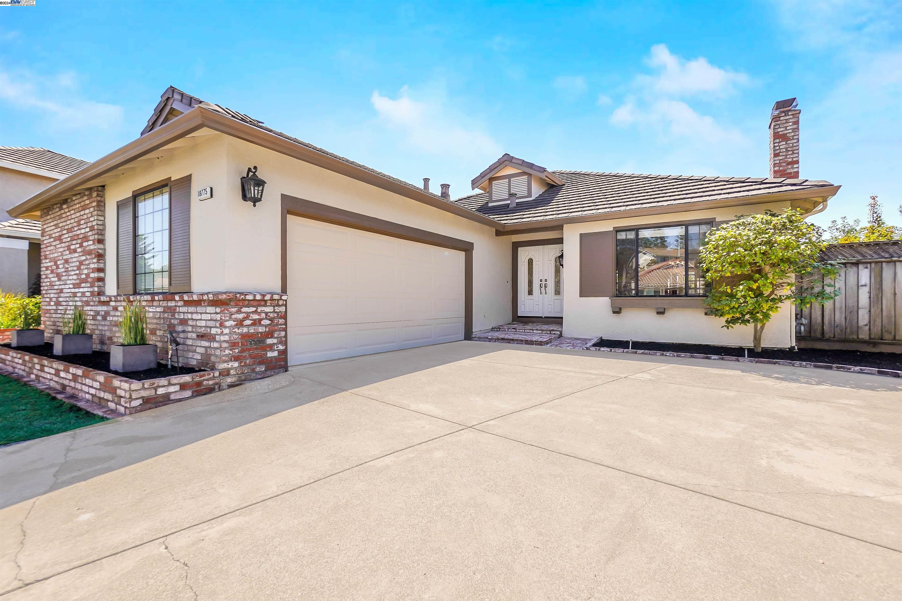 Detail Gallery Image 1 of 1 For 18775 Edwin Markham Dr, Castro Valley,  CA 94552 - 3 Beds | 2 Baths