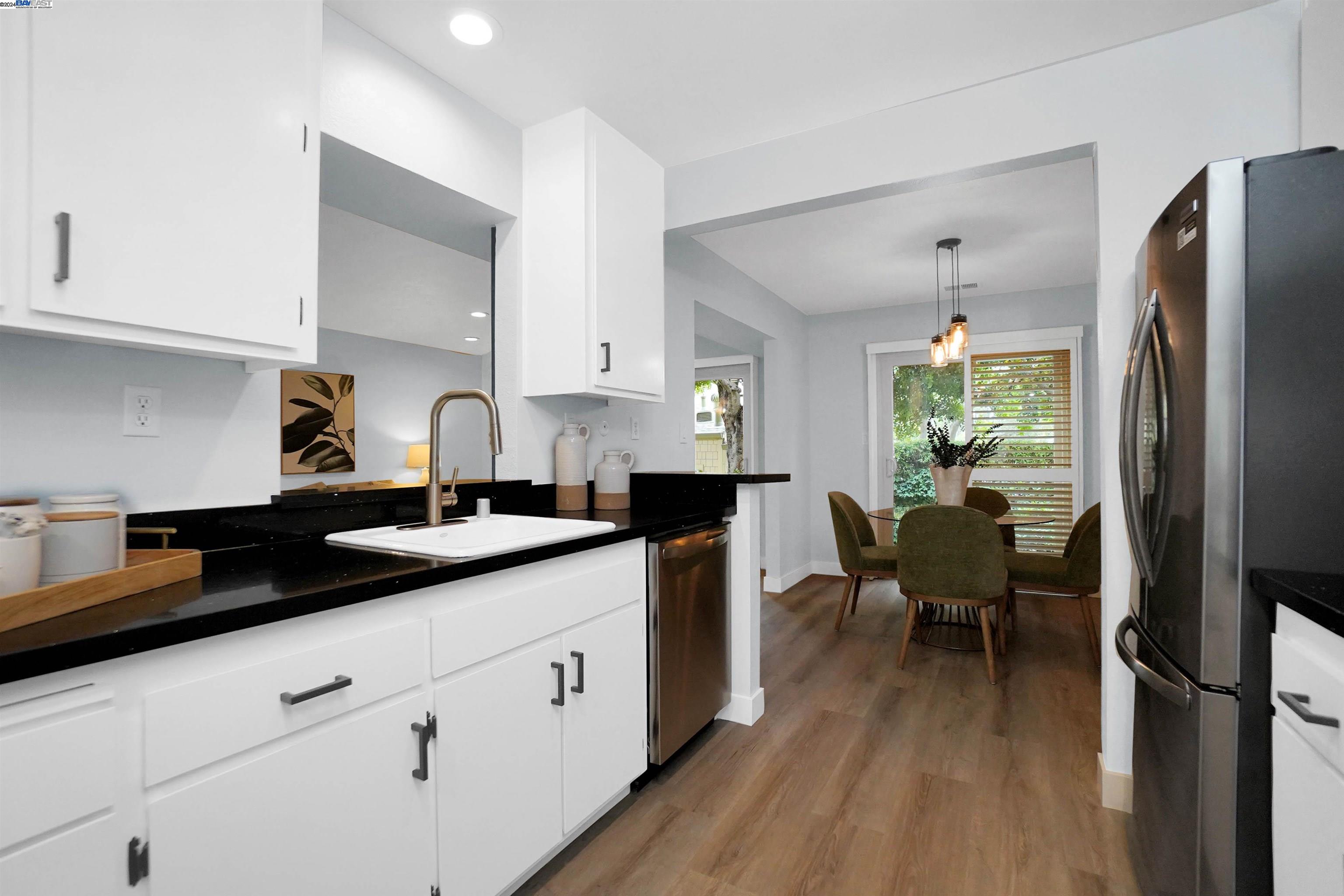 Photo #6: 41072441 Listing 