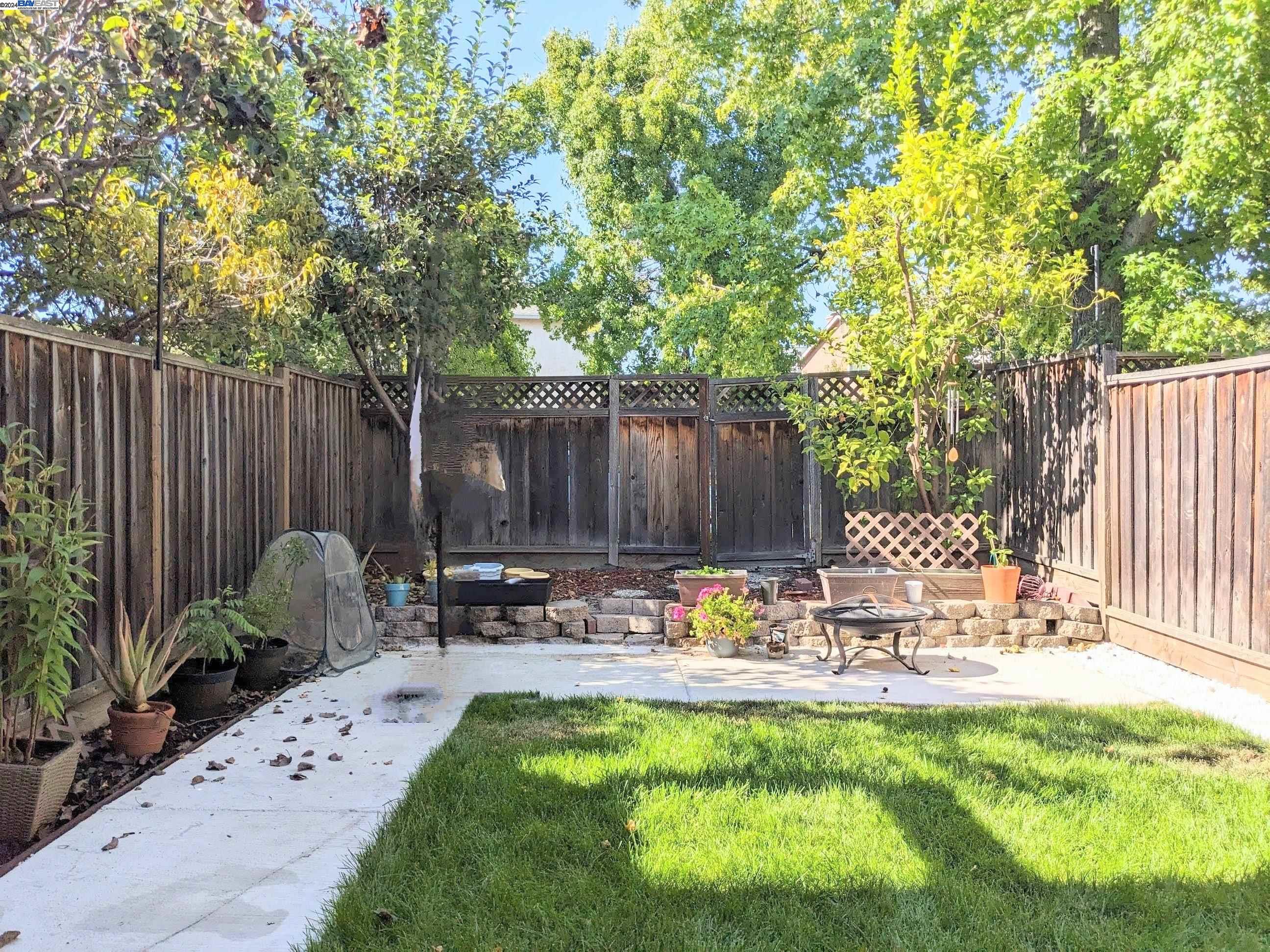 Photo #5: 41072471 Listing 