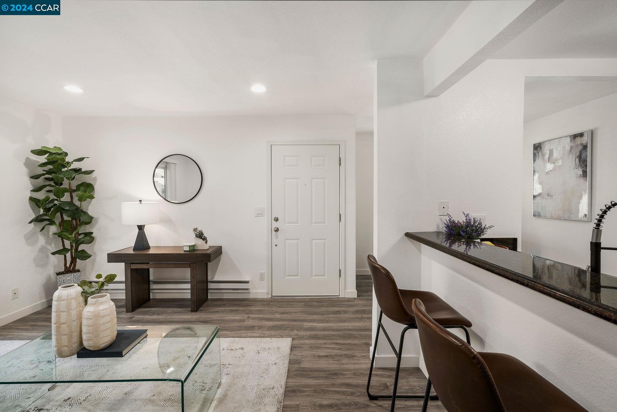 Photo #6: 41072497 Listing 