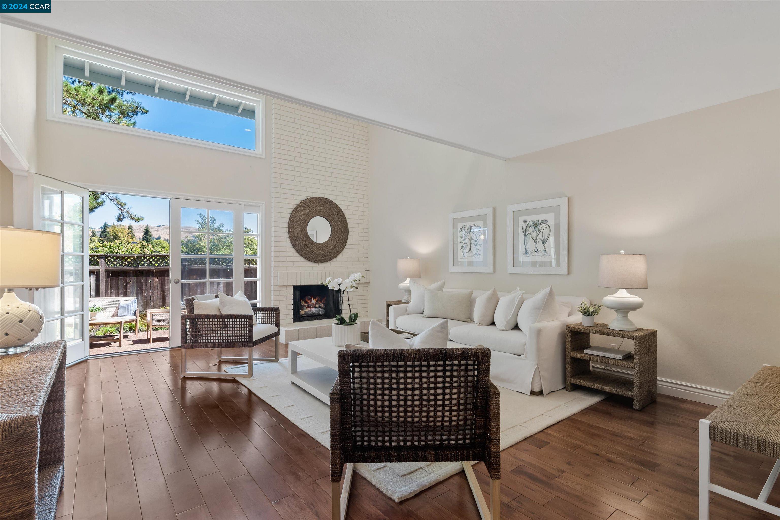 Photo #5: 41072516 Listing 