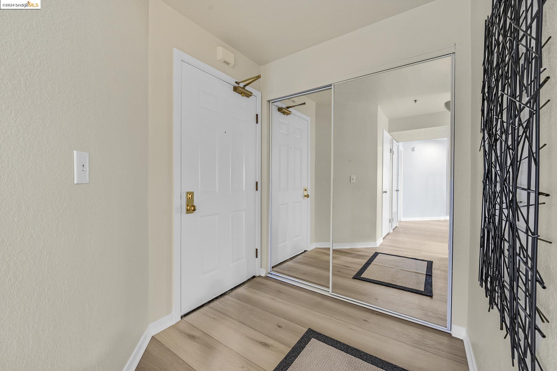 Photo #2: 41072519 Listing 