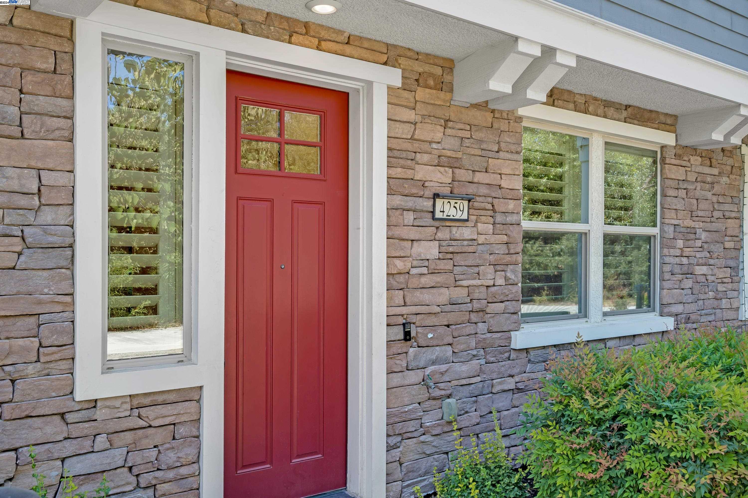Photo #2: 41072592 Listing 