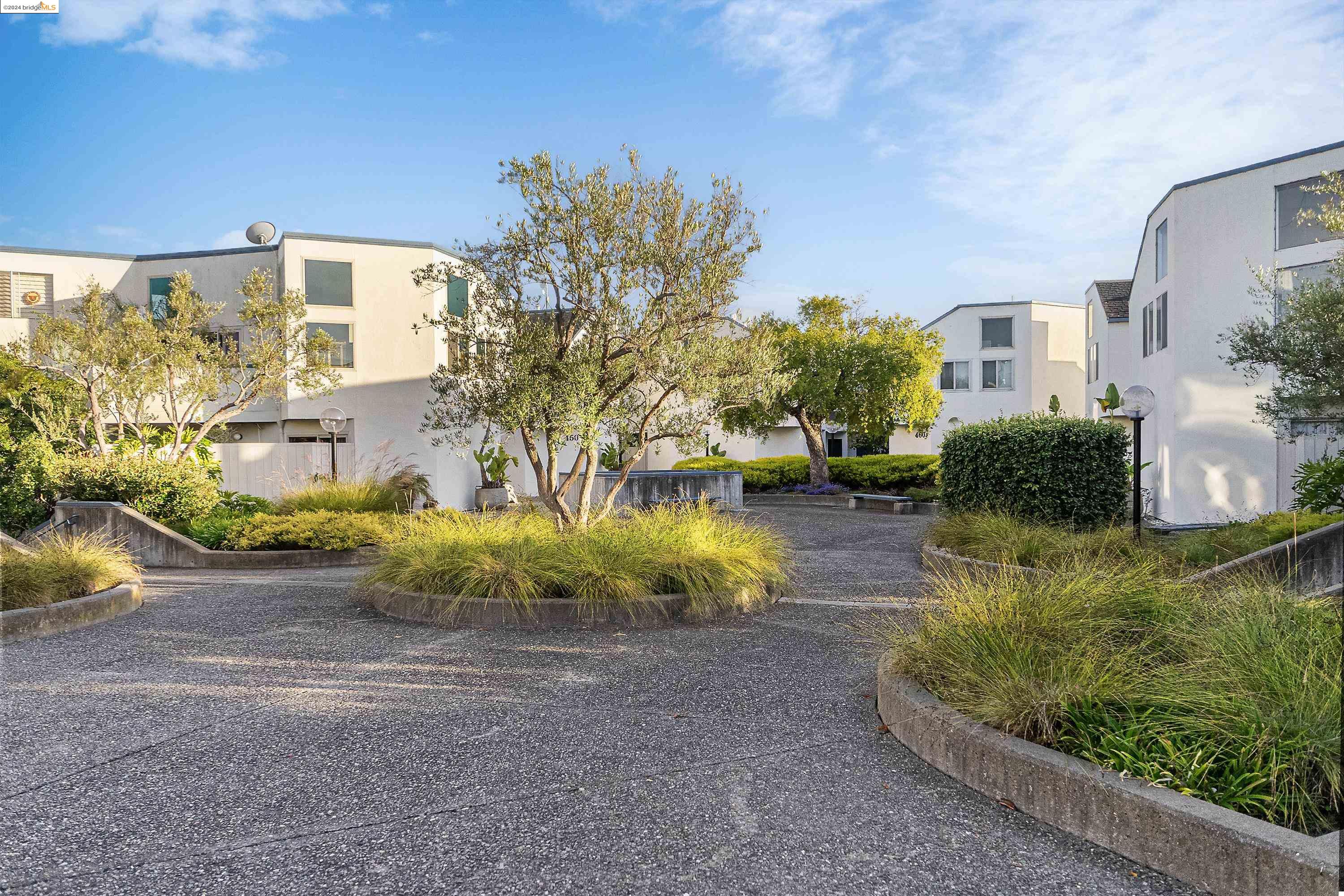 Photo #4: 41072624 Listing 