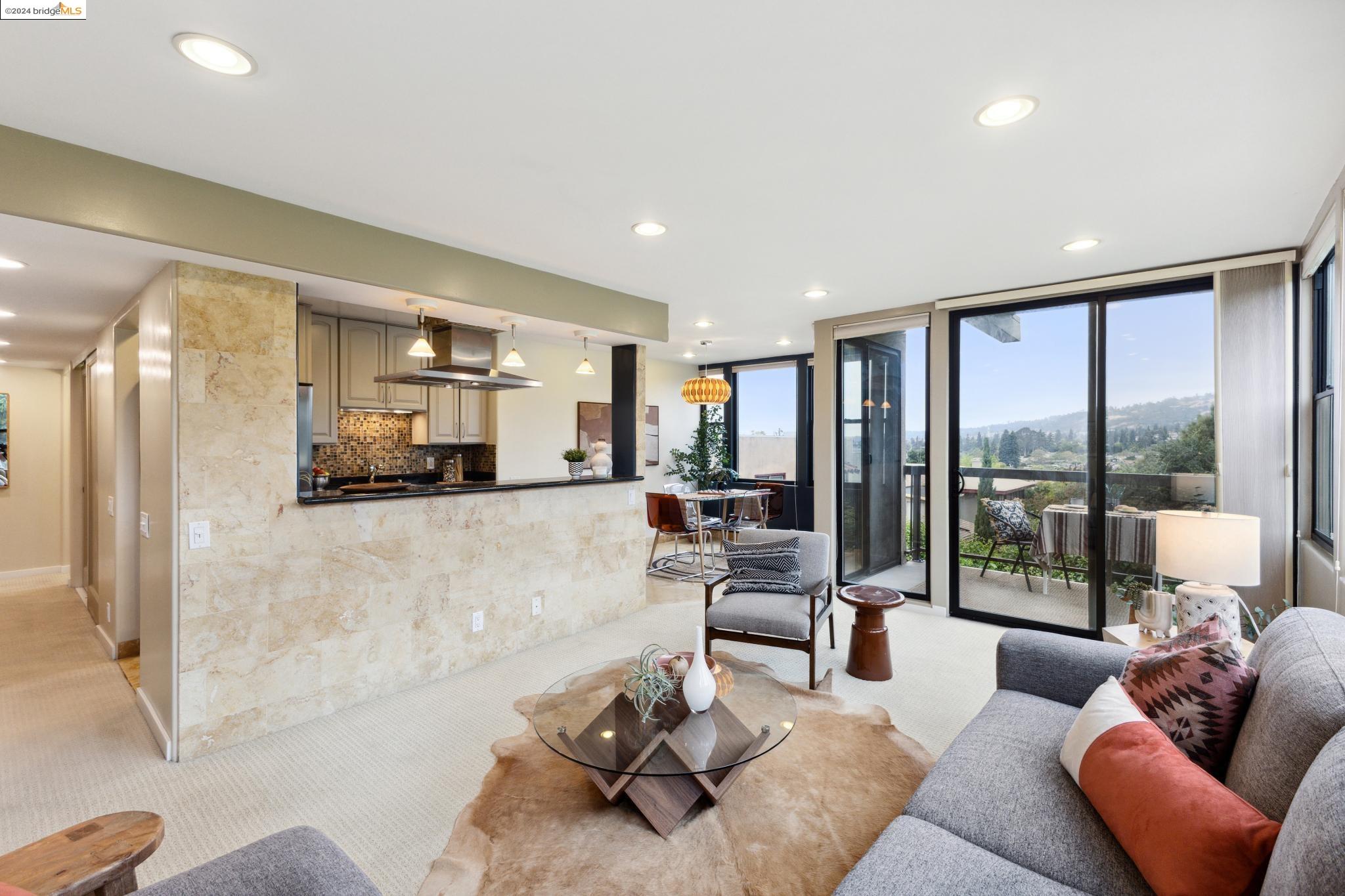 Photo #6: 41072700 Listing 