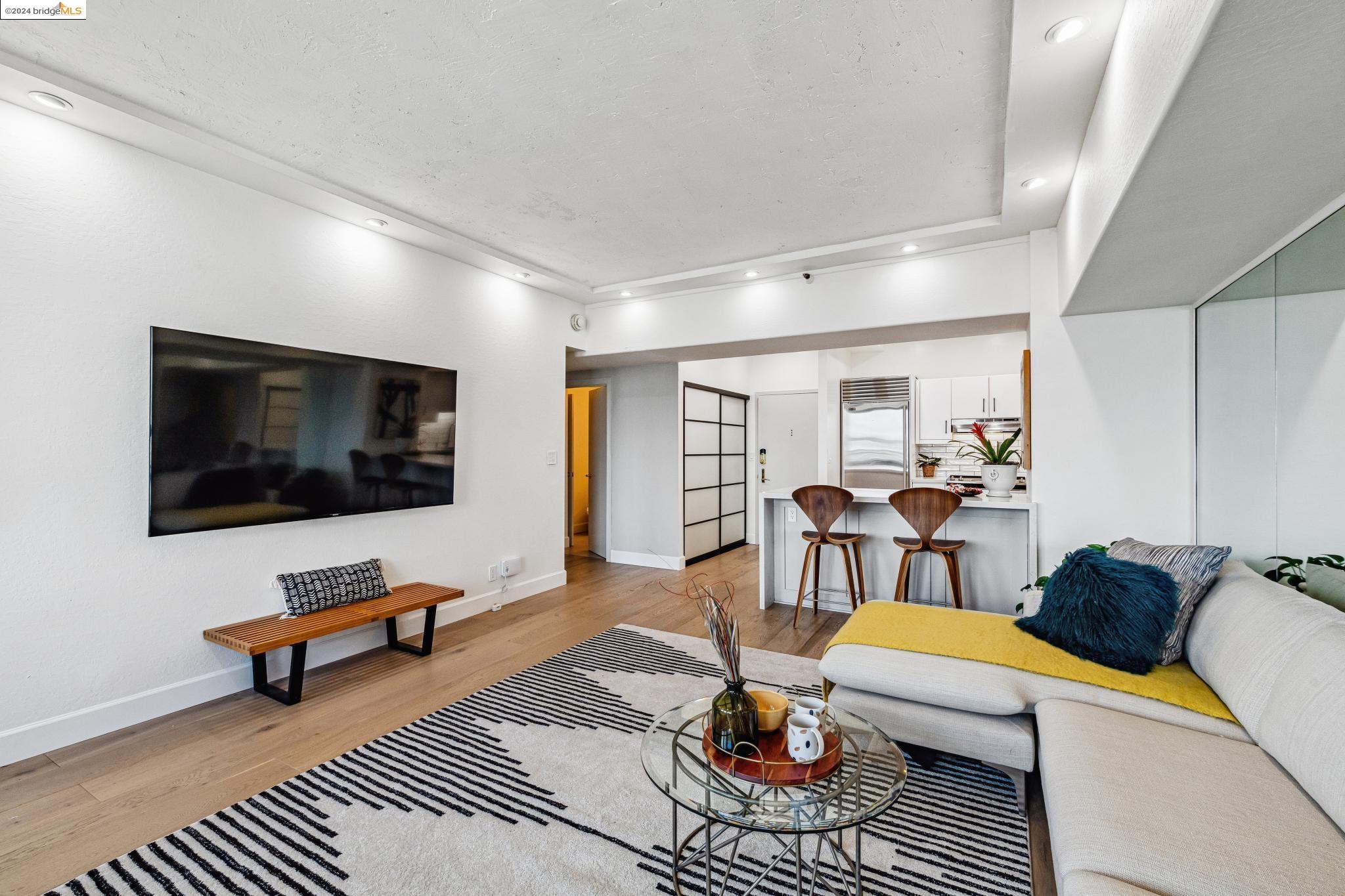 Photo #3: 41072709 Listing 