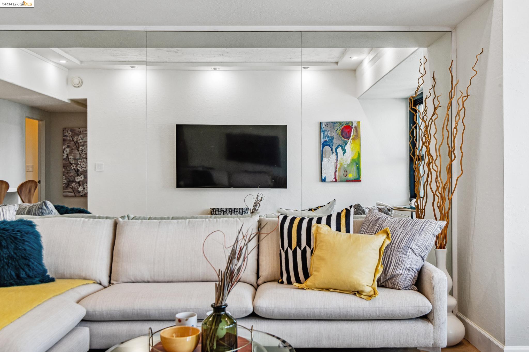 Photo #4: 41072709 Listing 