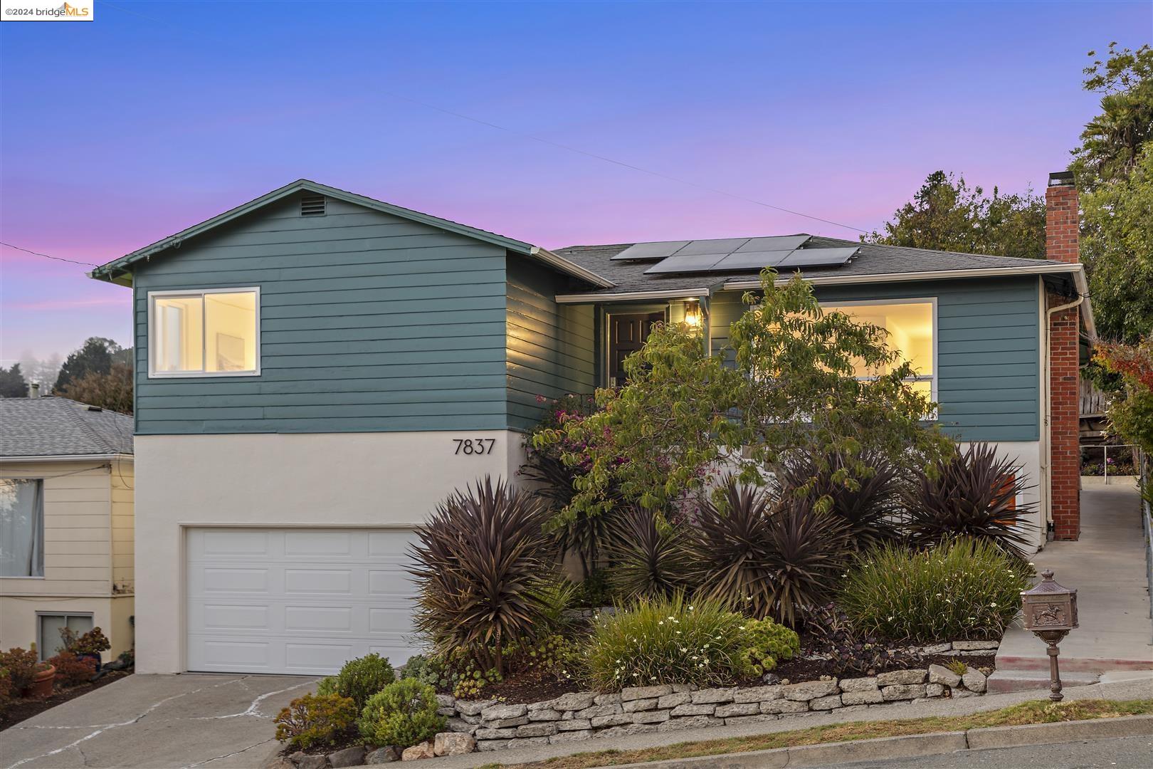 Detail Gallery Image 1 of 1 For 7837 Burns Ct, El Cerrito,  CA 94530 - 3 Beds | 2/1 Baths