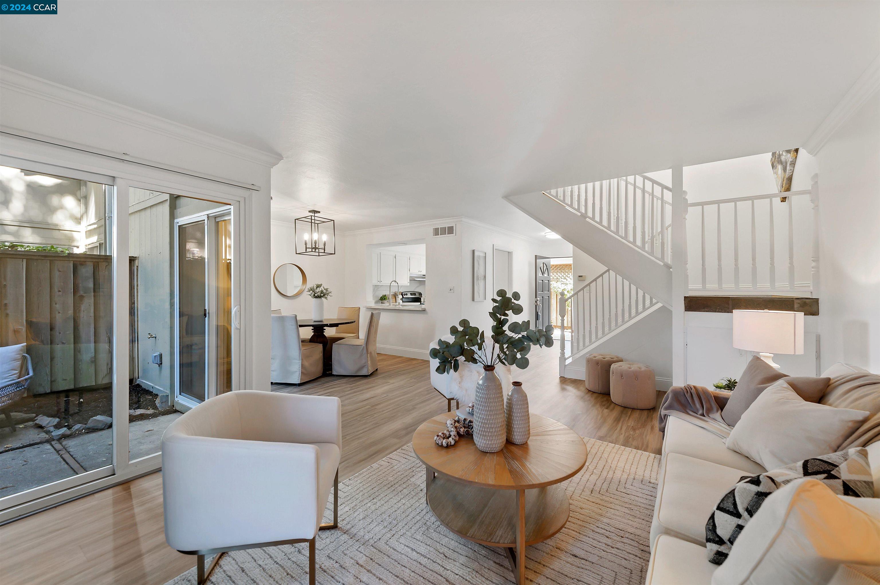More Details about MLS # 41072807 : 421 GARDEN CREEK PL