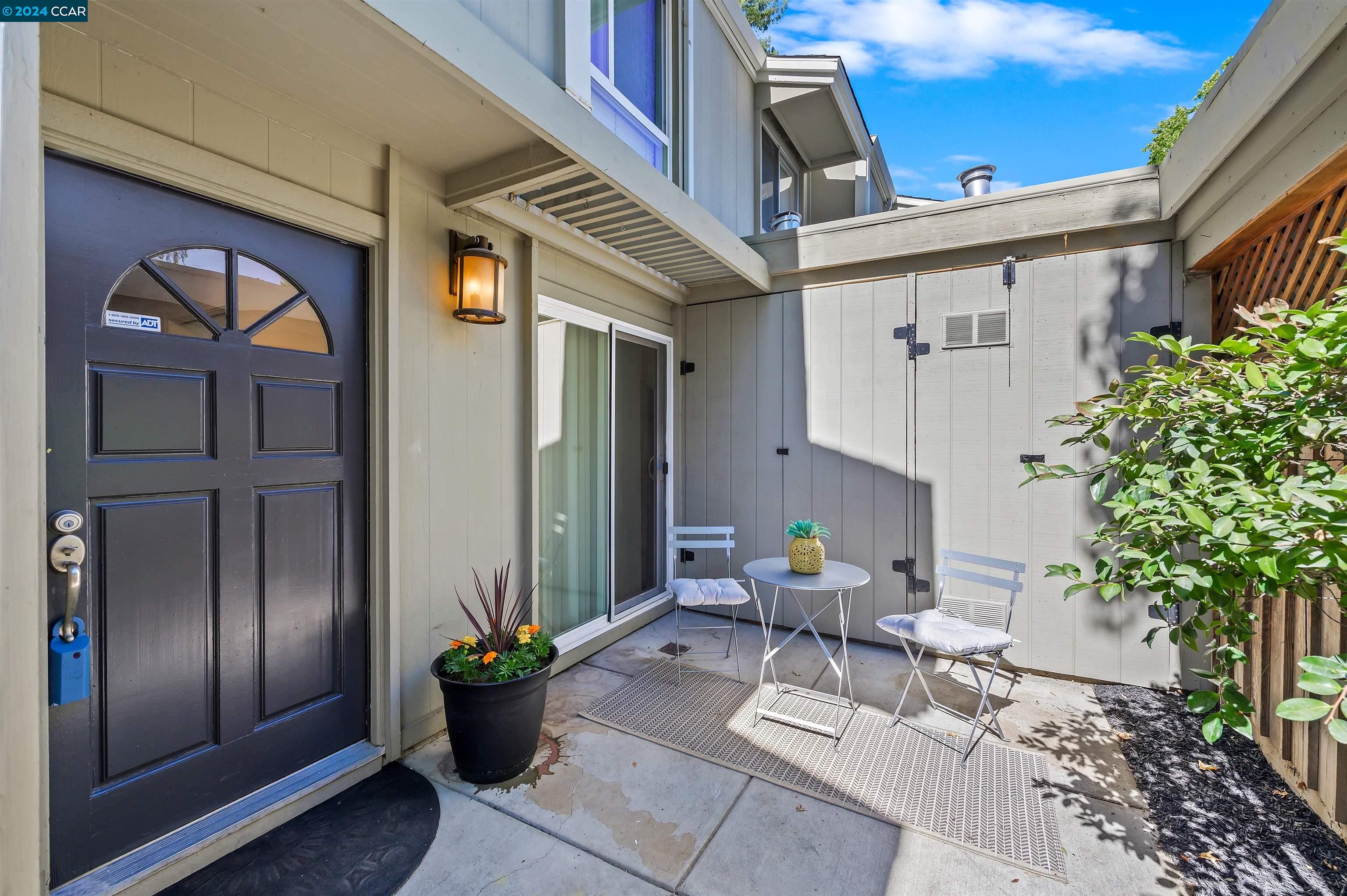 Photo #2: 41072807 Listing 