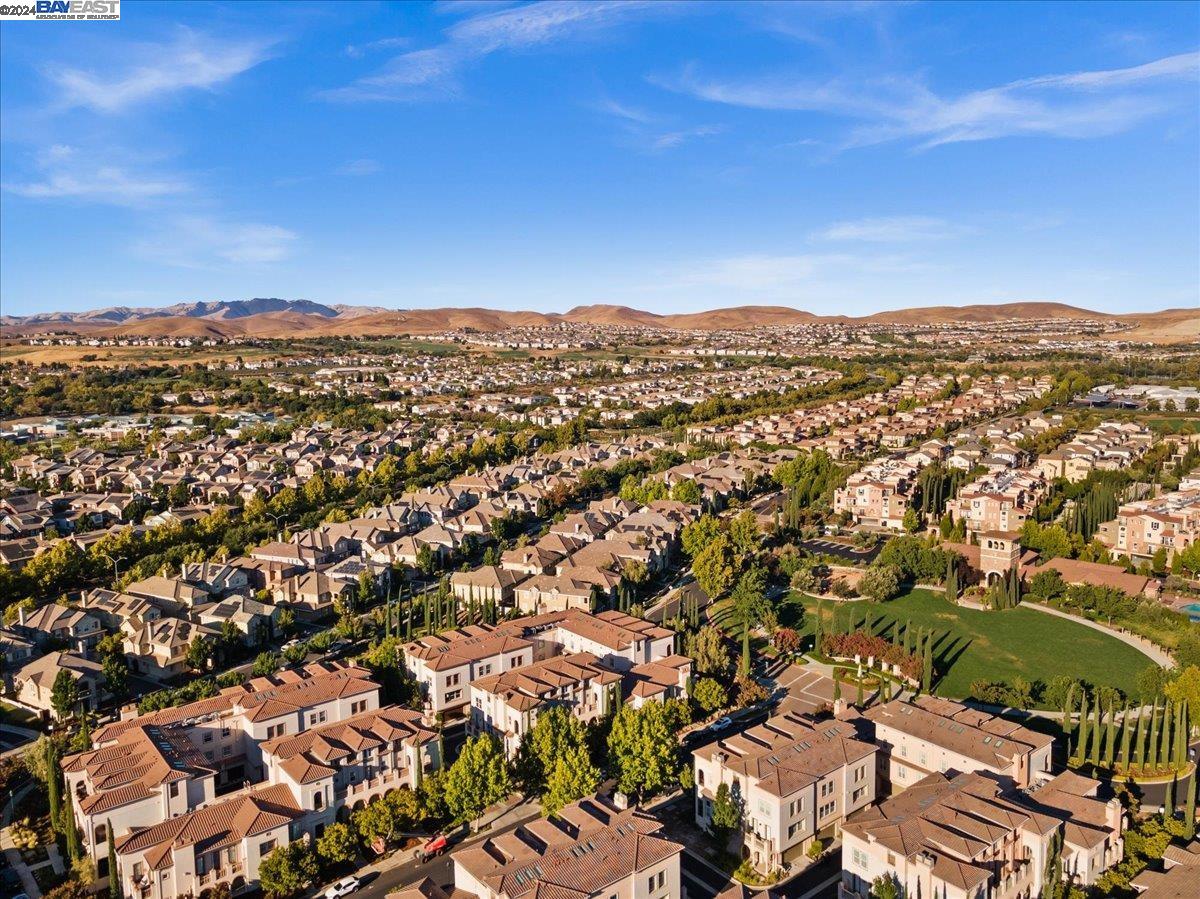 Detail Gallery Image 60 of 60 For 3739 Central Pkwy #41,  Dublin,  CA 94568 - 3 Beds | 3/1 Baths