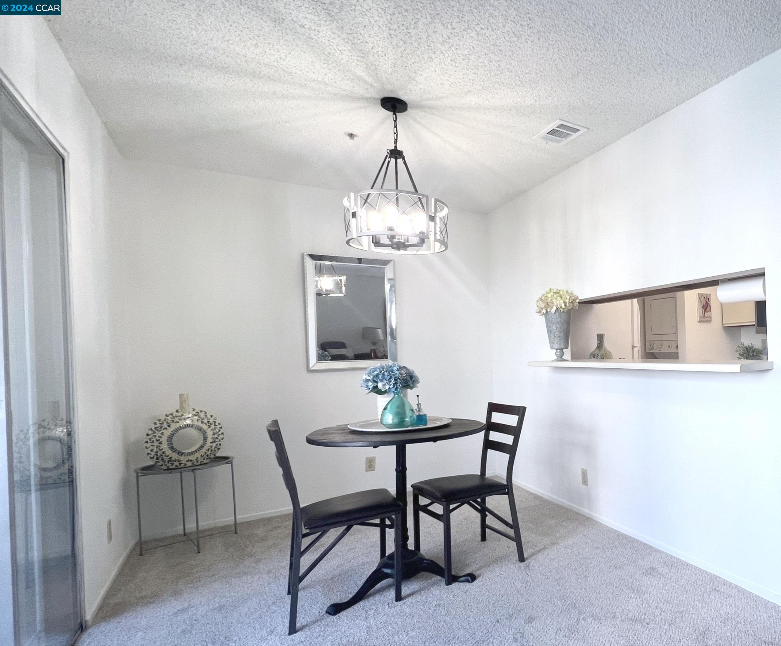 Photo #4: 41072947 Listing 