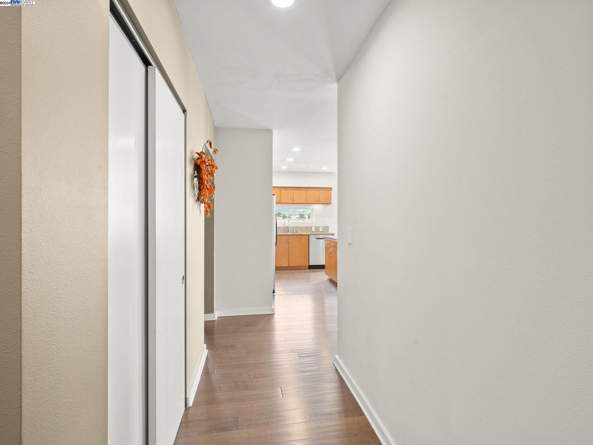 Photo #6: 41072998 Listing 