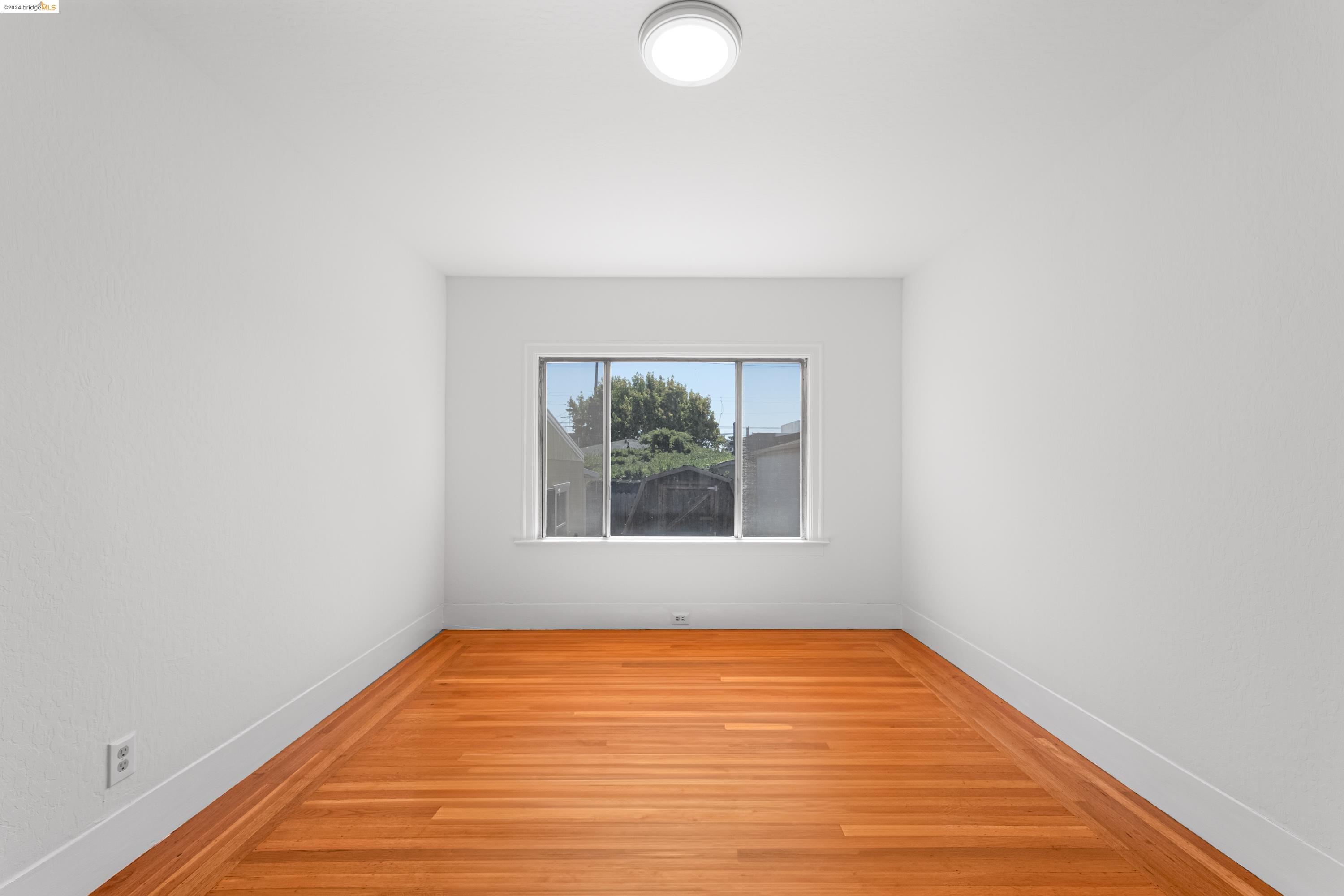 2714 67th Ave, Oakland, California 94605, 2 Bedrooms Bedrooms, 5 Rooms Rooms,1 BathroomBathrooms,Residential,For Sale,2714 67th Ave,41073020
