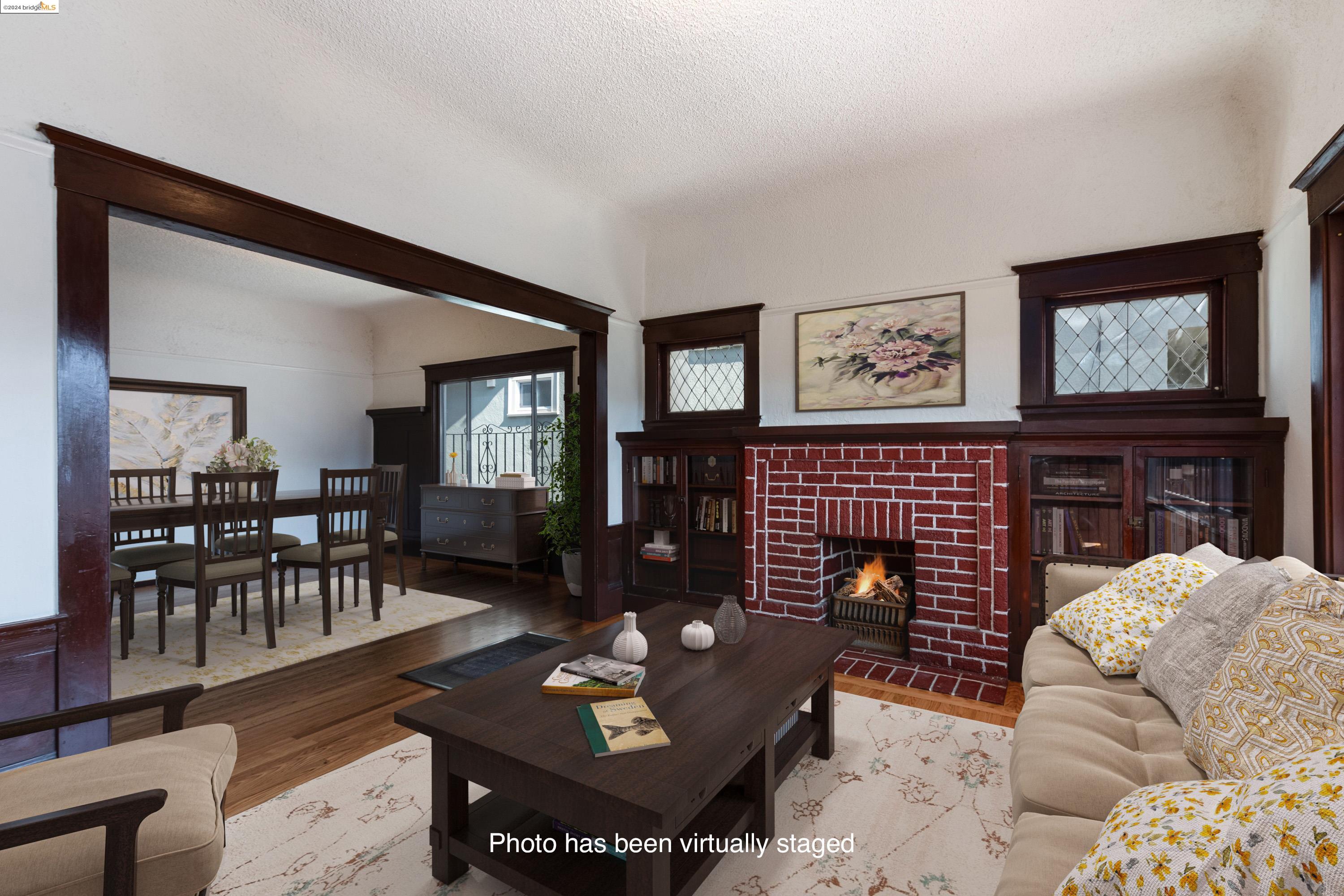 2943 Chestnut St, Oakland, California 94608, 2 Bedrooms Bedrooms, 5 Rooms Rooms,1 BathroomBathrooms,Residential,For Sale,2943 Chestnut St,41073021