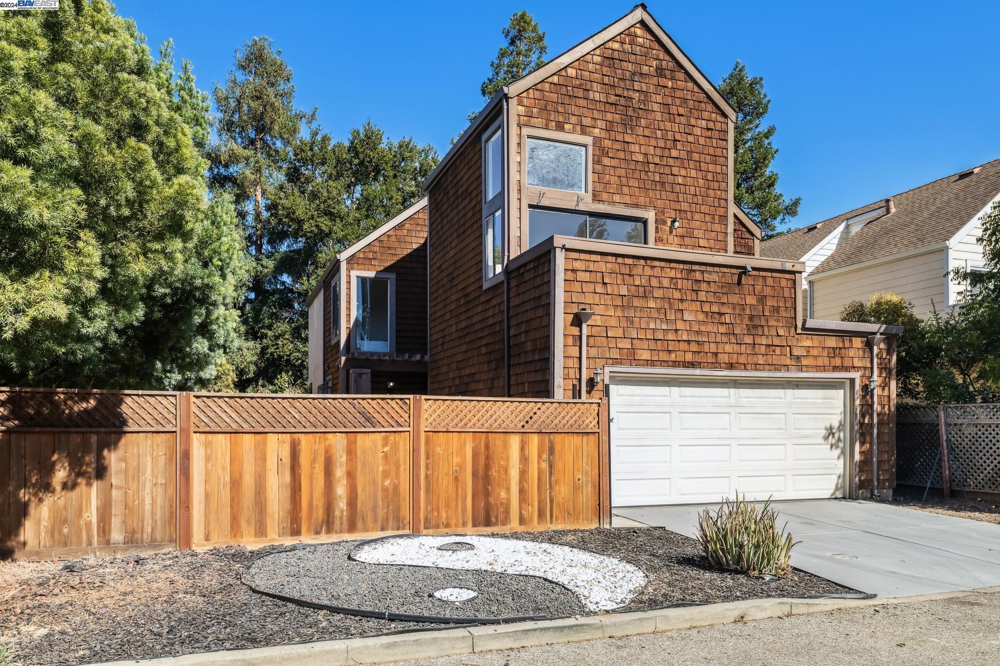 Detail Gallery Image 1 of 1 For 2948 Del Loma Dr, Campbell,  CA 95008 - 3 Beds | 2/1 Baths
