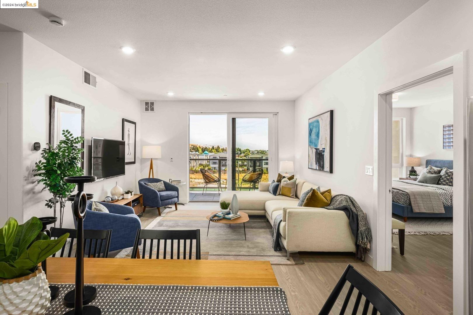 Detail Gallery Image 1 of 1 For 501 Somi Ct #304,  Hayward,  CA 94544 - 2 Beds | 2 Baths