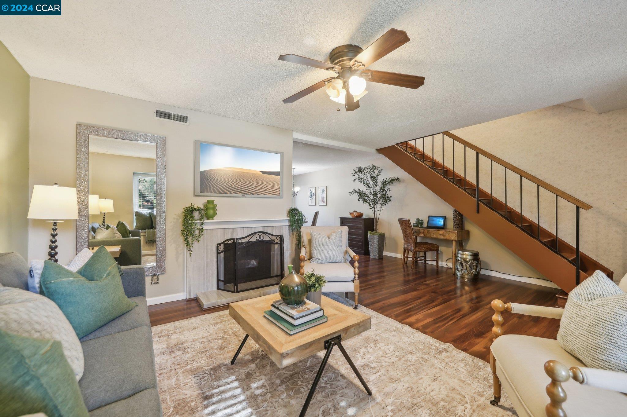 Photo #2: 41073088 Listing 