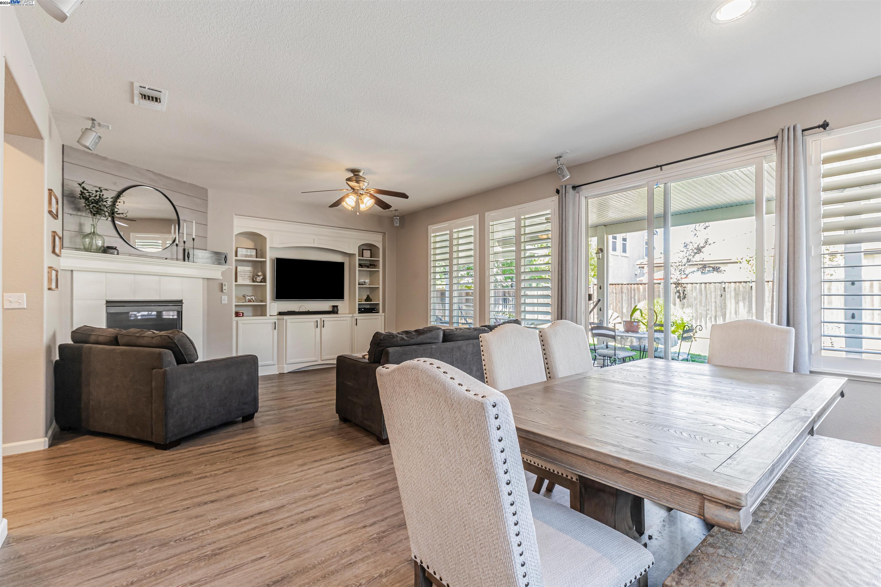 Detail Gallery Image 10 of 31 For 675 Merritt Ct, Discovery Bay,  CA 94505 - 4 Beds | 2/1 Baths