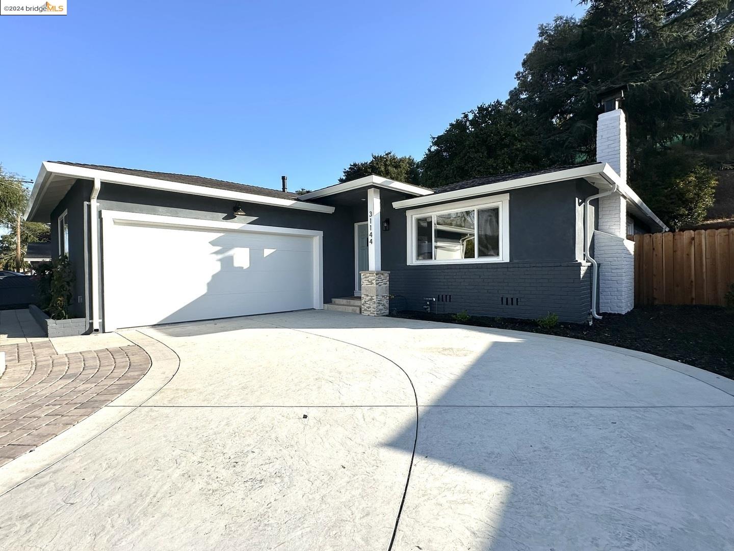 Detail Gallery Image 1 of 1 For 31144 Chicoine Ave, Hayward,  CA 94544 - 3 Beds | 2 Baths