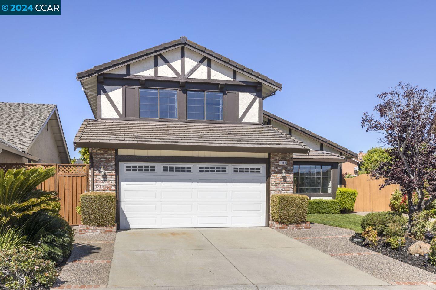Detail Gallery Image 1 of 1 For 1108 Tanglewood Way, San Mateo,  CA 94403 - 4 Beds | 3 Baths