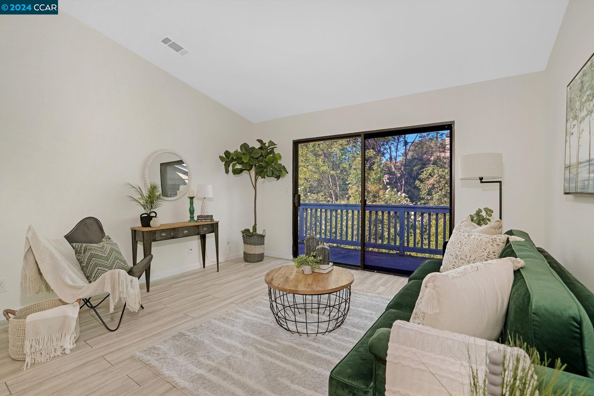 Photo #4: 41073180 Listing 