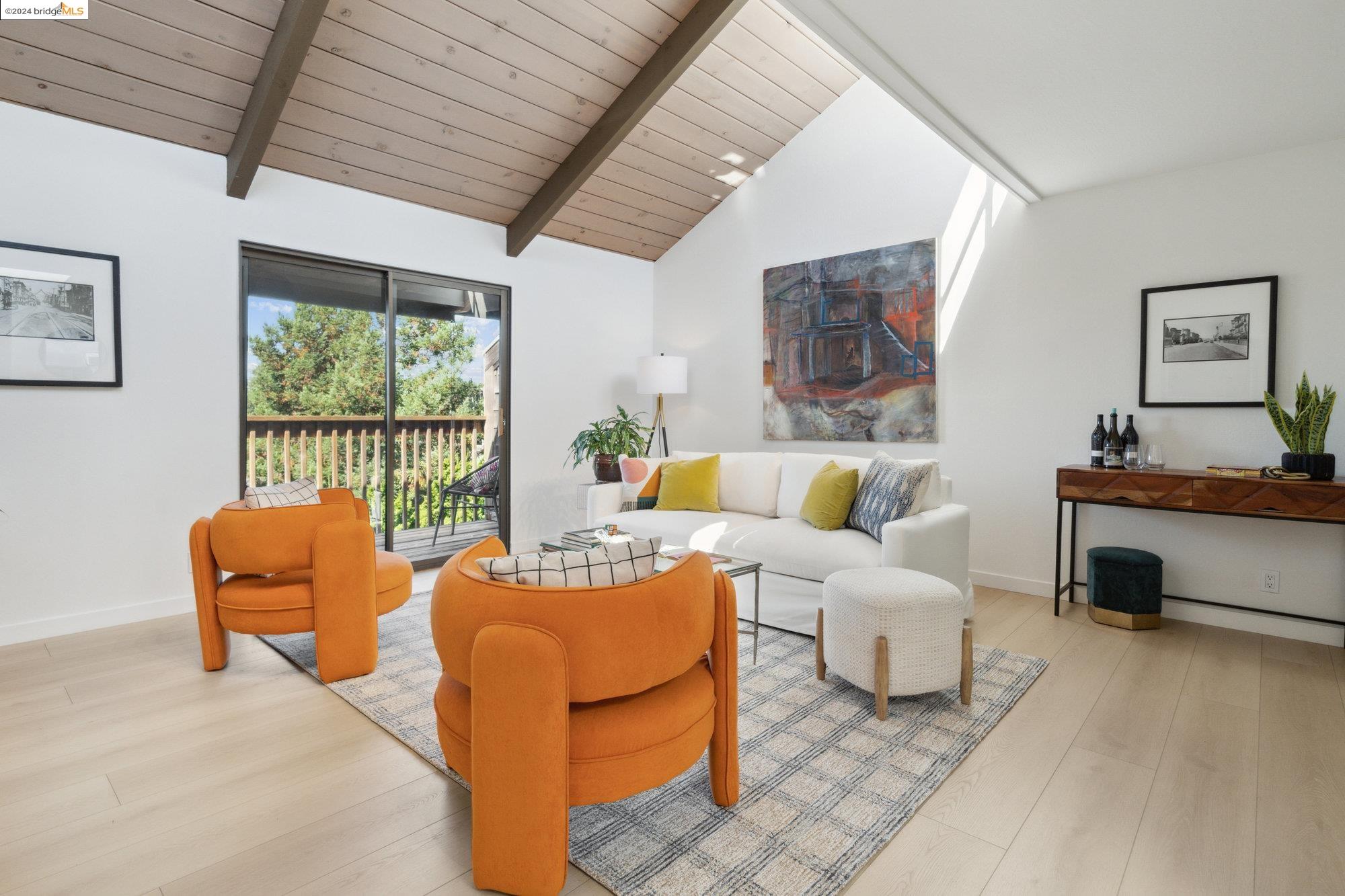 Photo #6: 41073223 Listing 