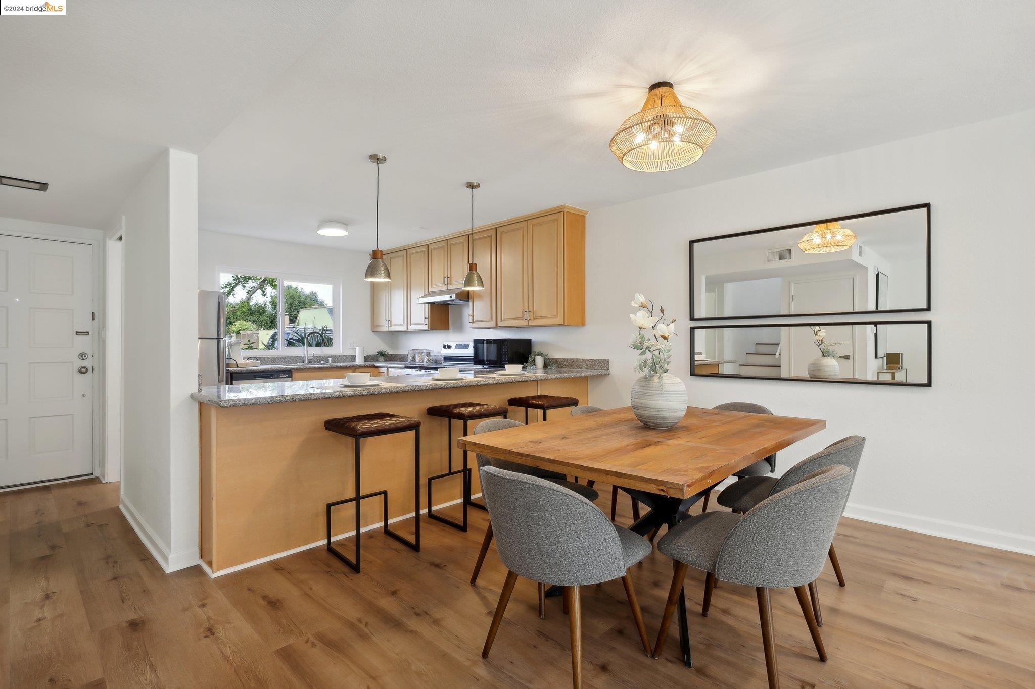 Photo #6: 41073233 Listing 