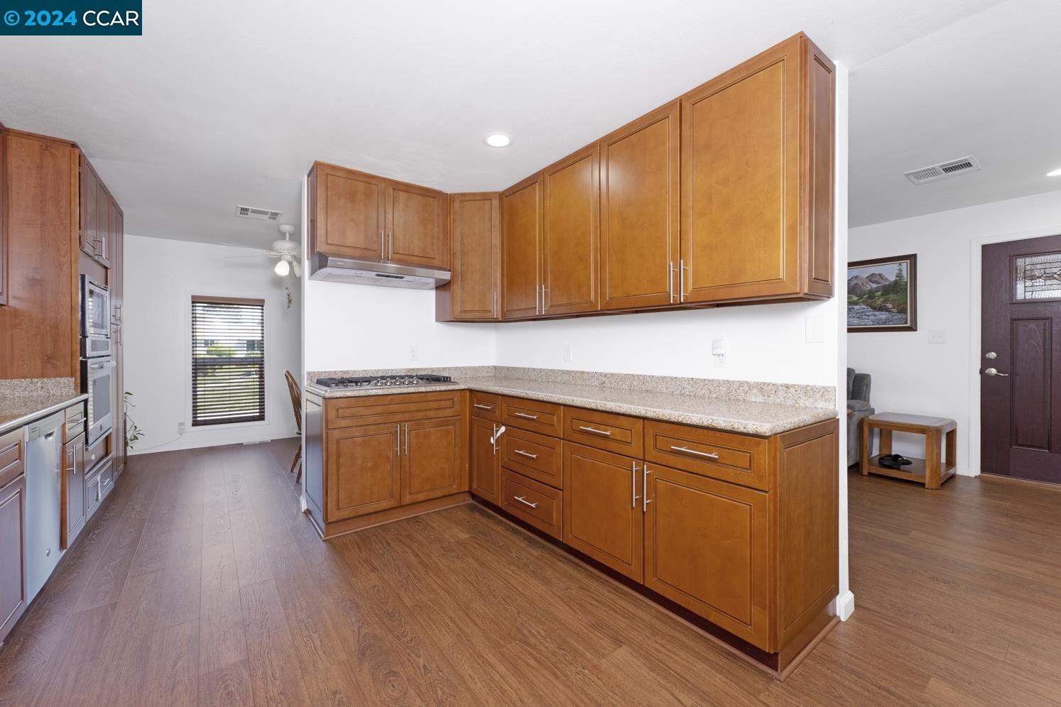 Detail Gallery Image 12 of 37 For 2122 Dalis Drive #236,  Concord,  CA 94520 - 2 Beds | 2 Baths