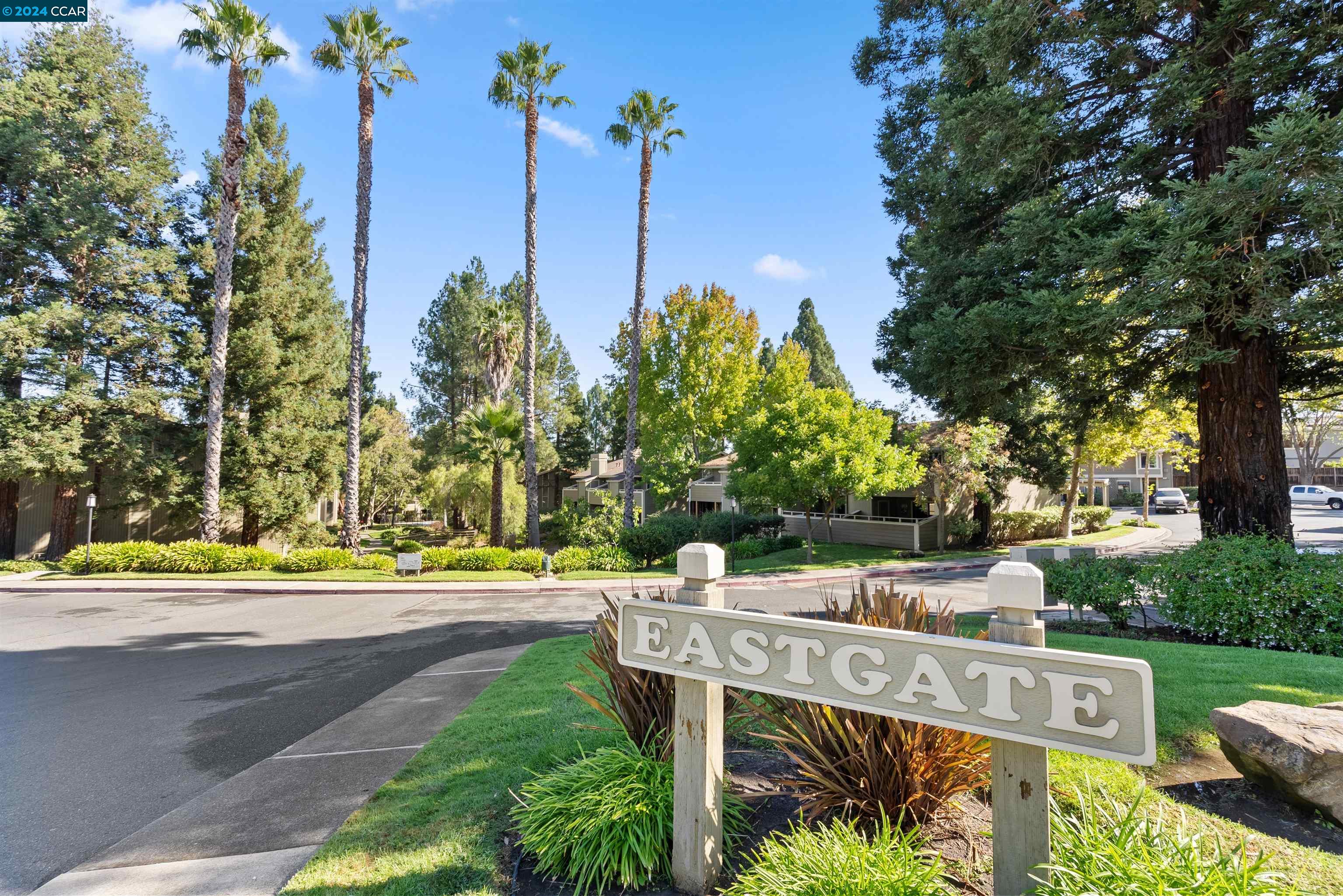 Photo #2: 41073290 Listing 